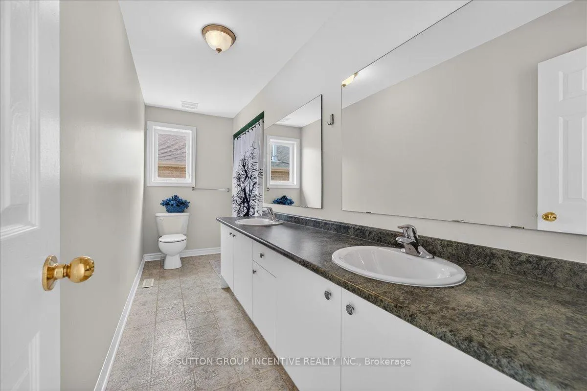 Photo 26 of 6 Silvercreek Crescent, Barrie, Ardagh — HOMEH