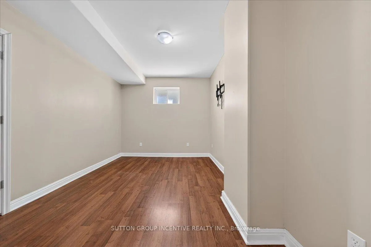 Photo 31 of 6 Silvercreek Crescent, Barrie, Ardagh — HOMEH