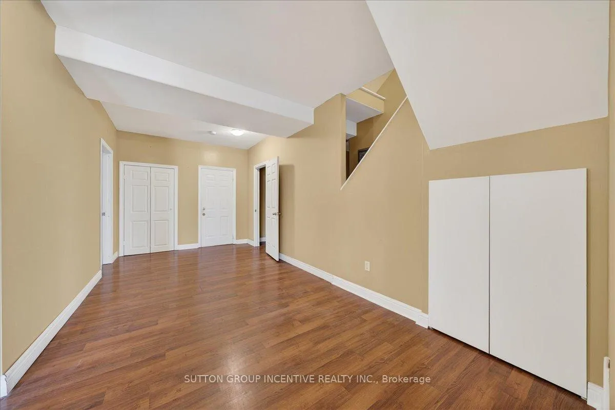 Photo 35 of 6 Silvercreek Crescent, Barrie, Ardagh — HOMEH