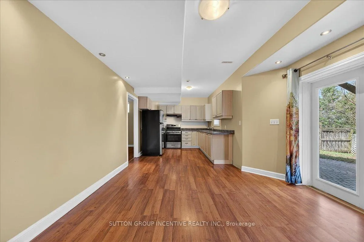 Photo 38 of 6 Silvercreek Crescent, Barrie, Ardagh — HOMEH