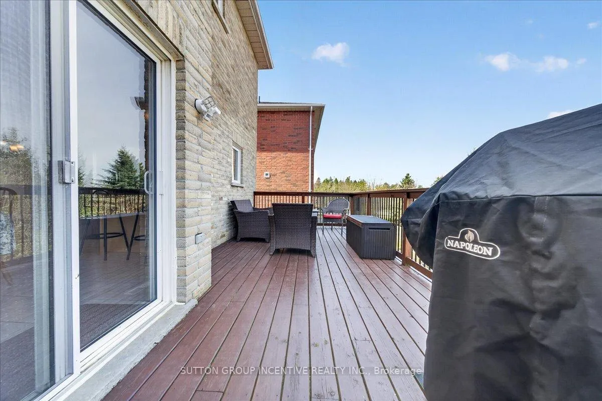 Photo 44 of 6 Silvercreek Crescent, Barrie, Ardagh — HOMEH