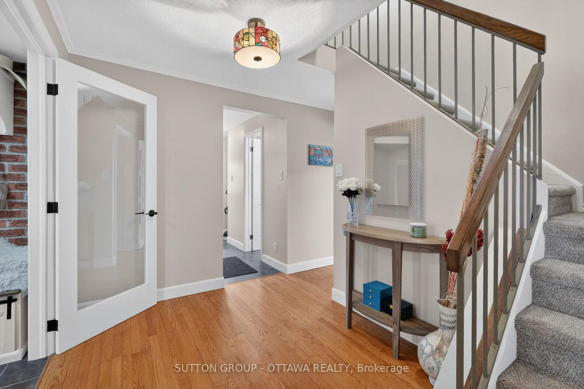 Photo 6 of 238 Park Grove Drive, Ottawa, Queenswood Heights South — HOMEH