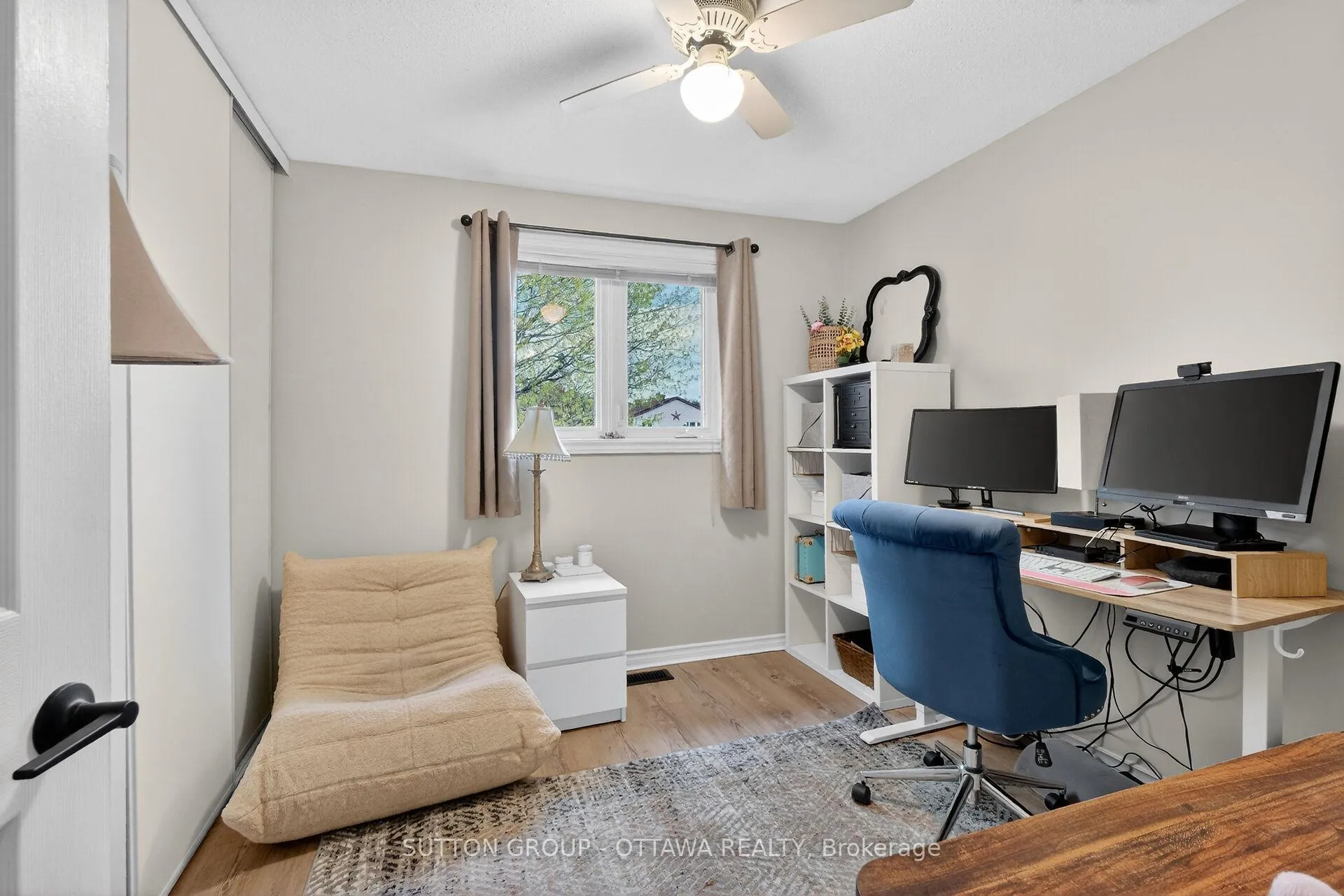 Photo 25 of 238 Park Grove Drive, Ottawa, Queenswood Heights South — HOMEH