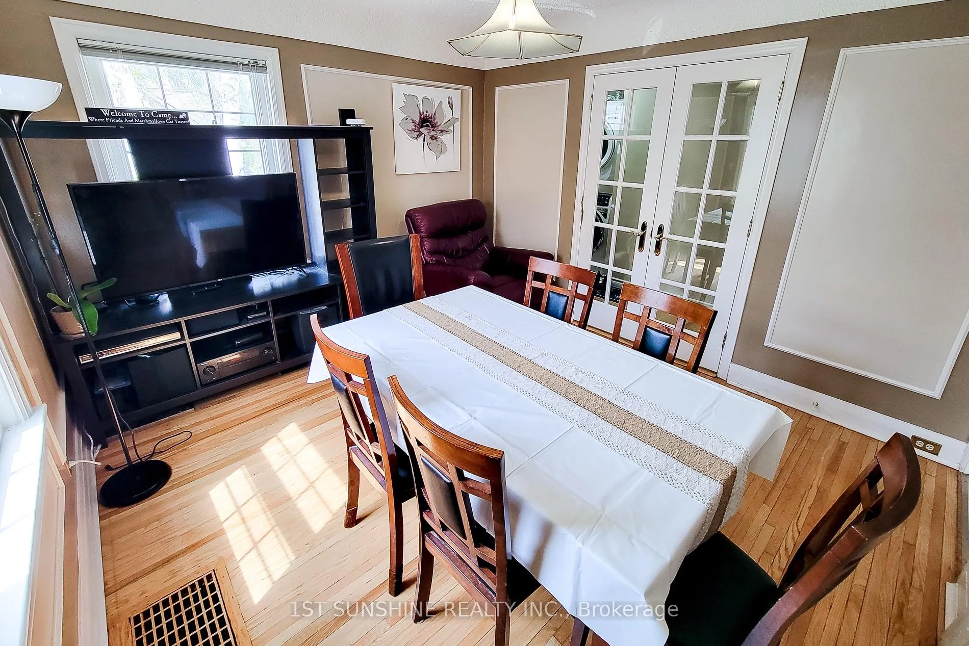 Photo 5 of 63 Binkley Crescent, Hamilton, Ainslie Wood — HOMEH