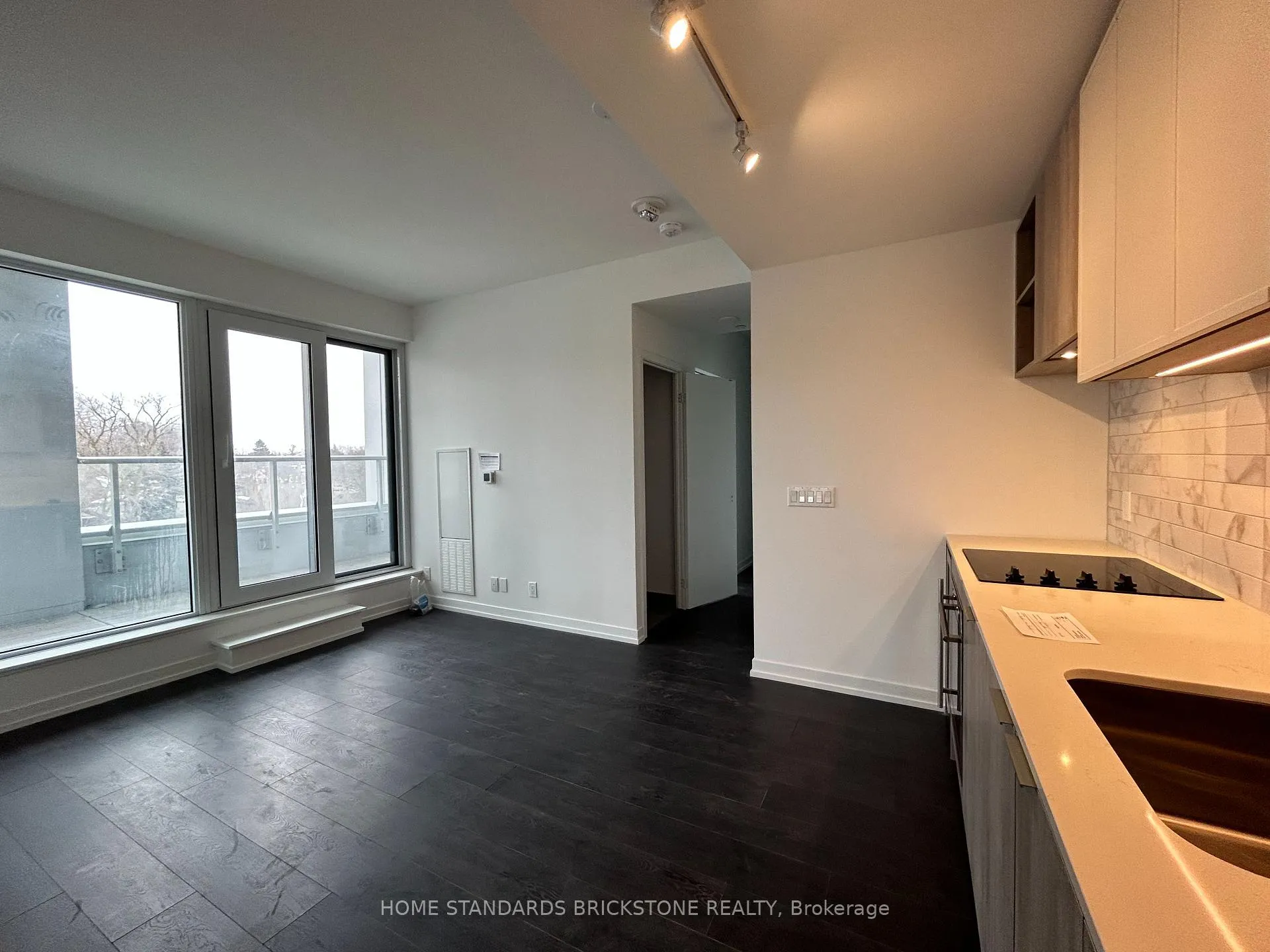 Photo 5 of Unit 630, 2020 Bathurst Street, Toronto, Humewood-Cedarvale — HOMEH