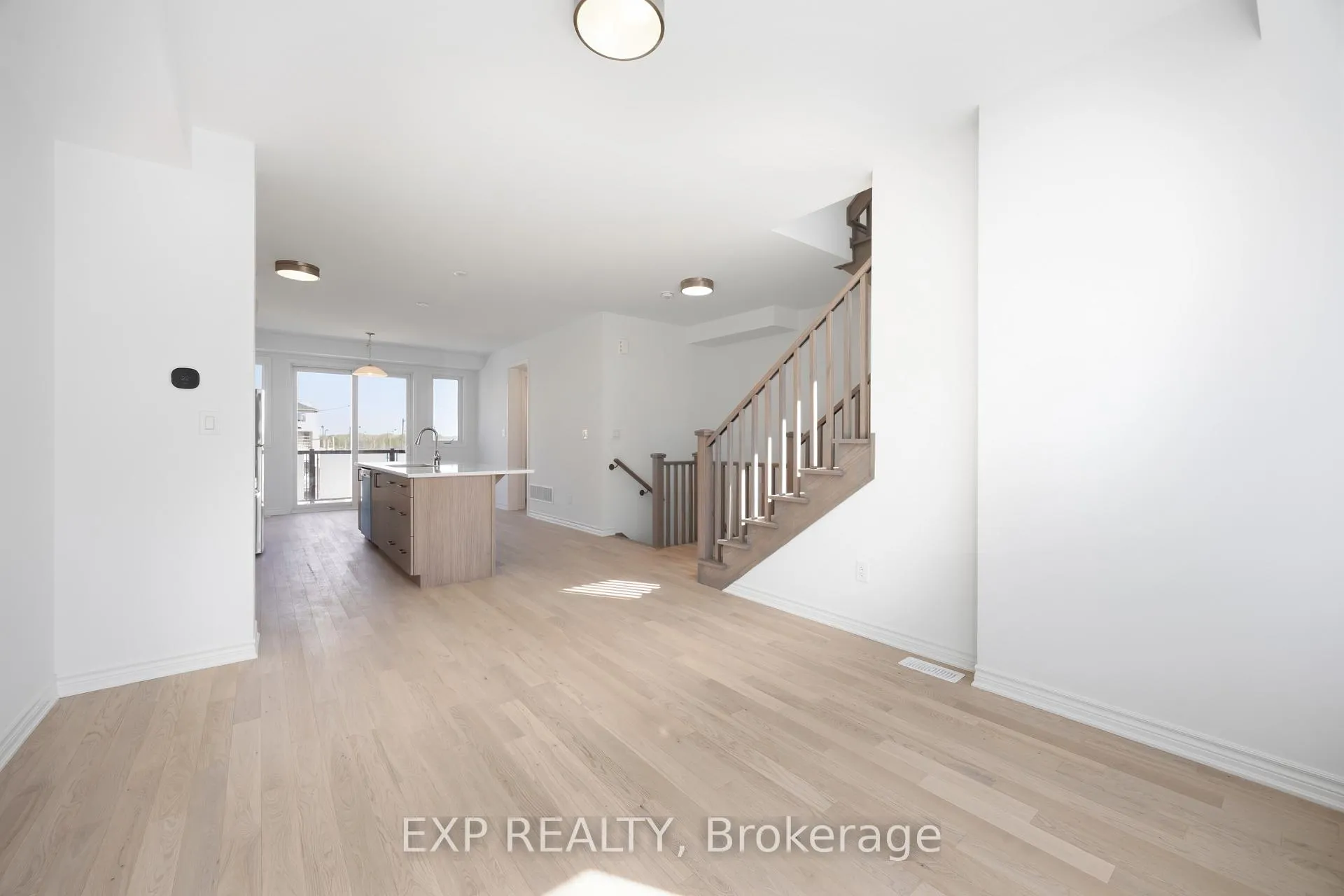 Photo 9 of 88 Avani Avenue, Markham, Rural Markham — HOMEH