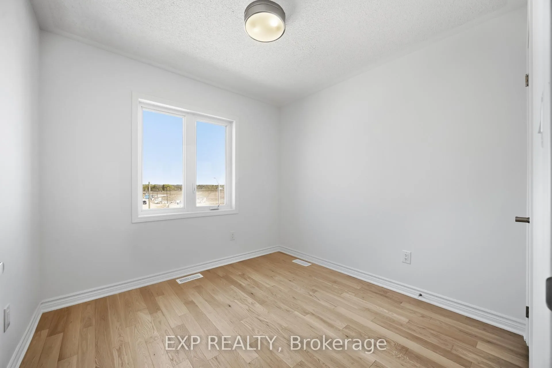 Photo 26 of 88 Avani Avenue, Markham, Rural Markham — HOMEH