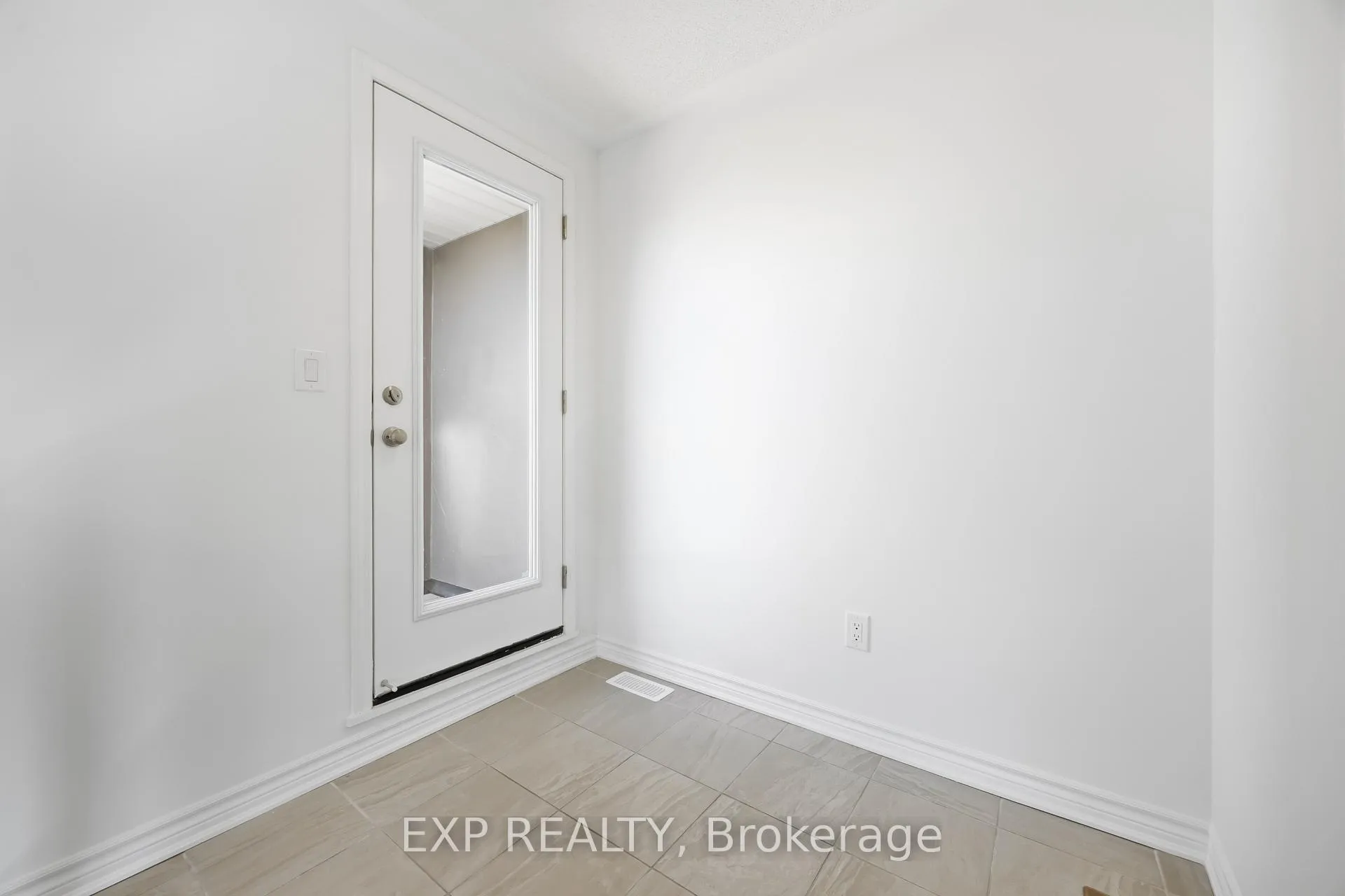 Photo 28 of 88 Avani Avenue, Markham, Rural Markham — HOMEH