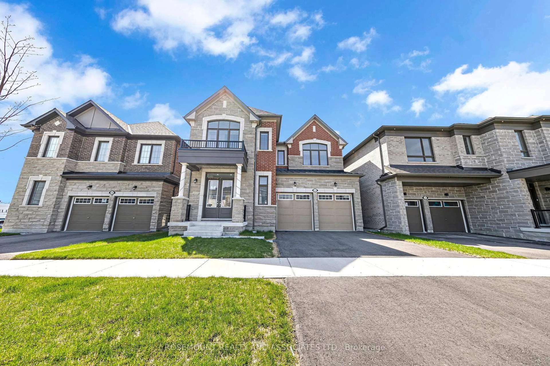 Photo 2 of 1423 Swallowtail Lane, Pickering, Rural Pickering — HOMEH