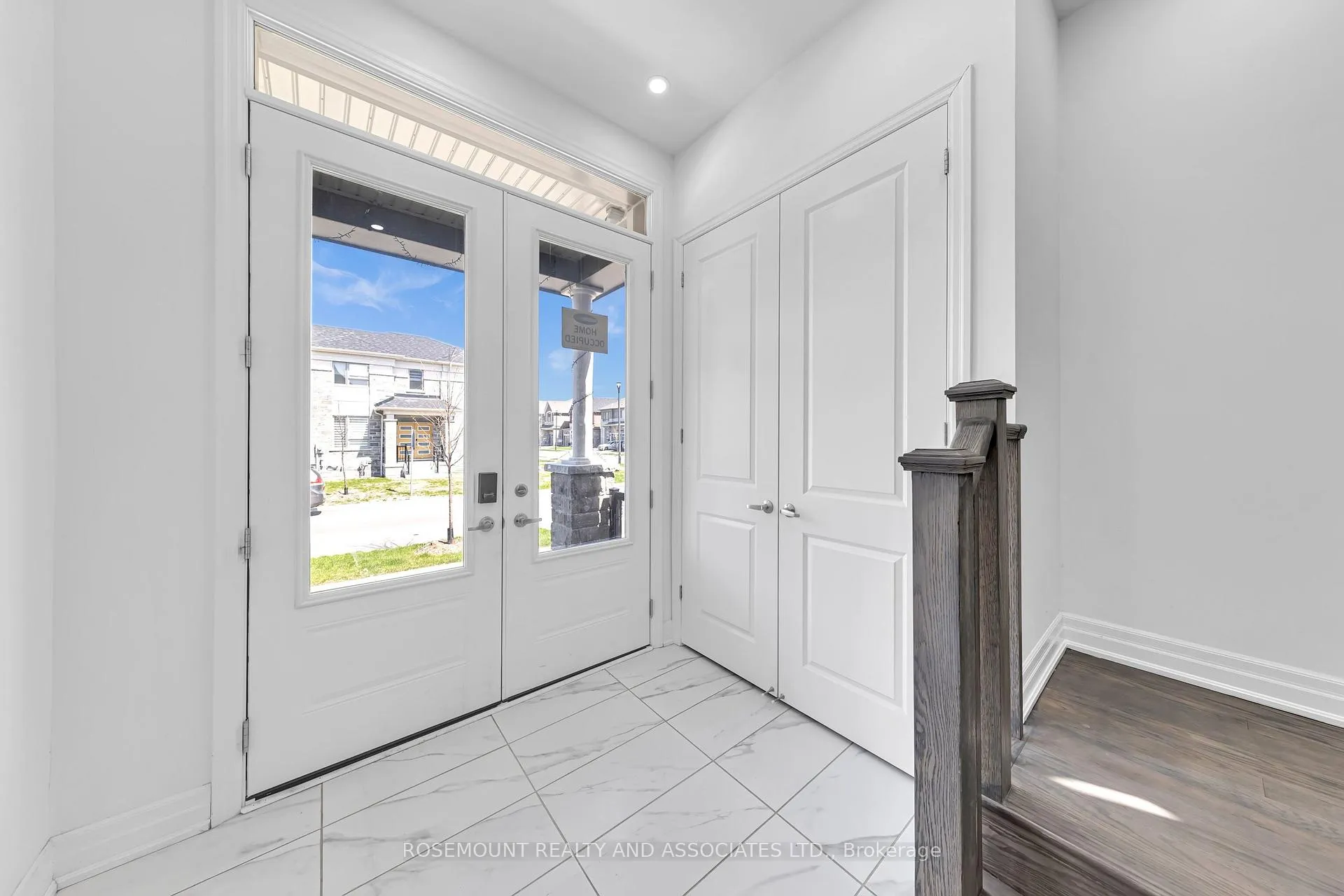 Photo 5 of 1423 Swallowtail Lane, Pickering, Rural Pickering — HOMEH