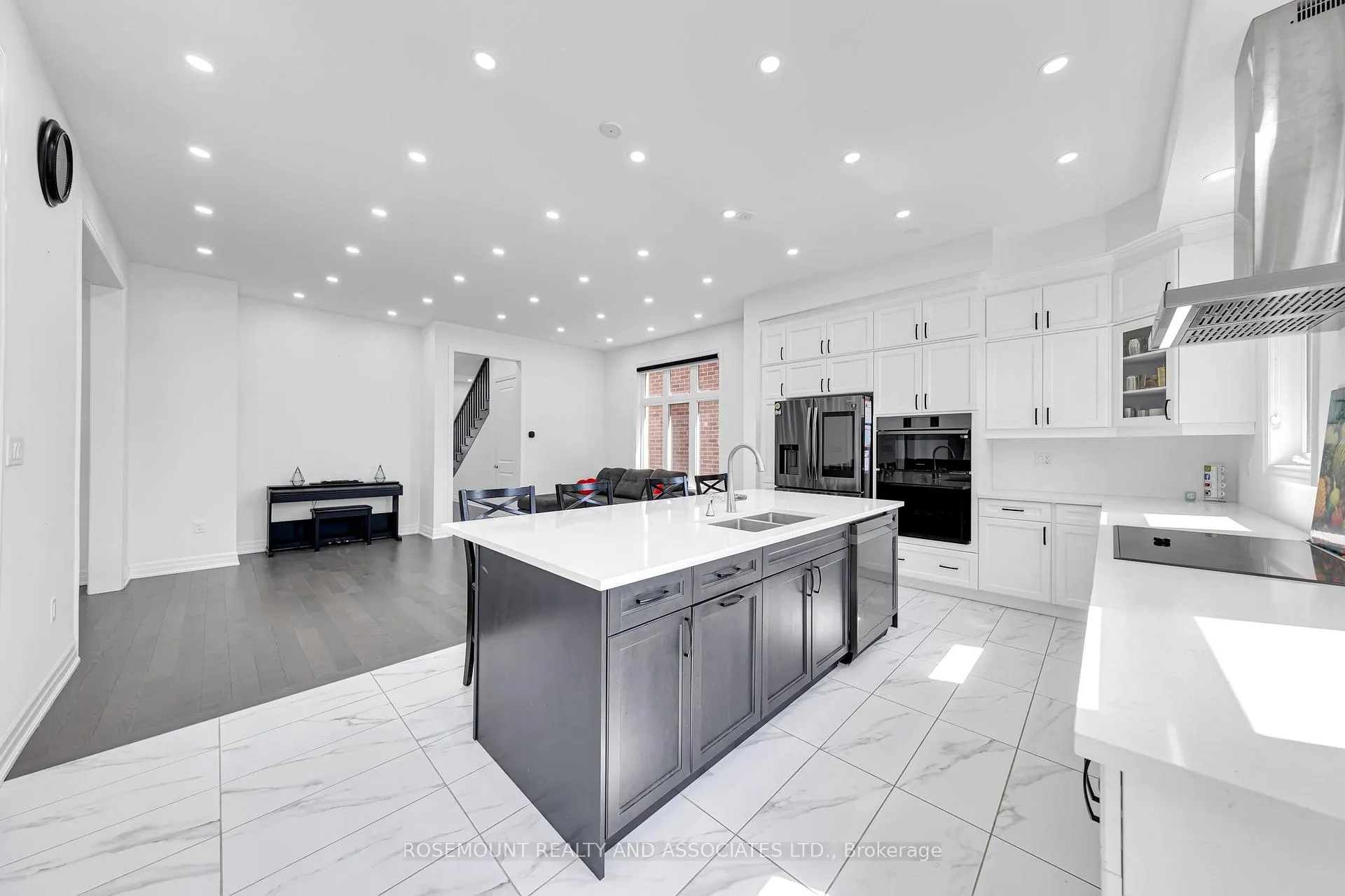Photo 14 of 1423 Swallowtail Lane, Pickering, Rural Pickering — HOMEH