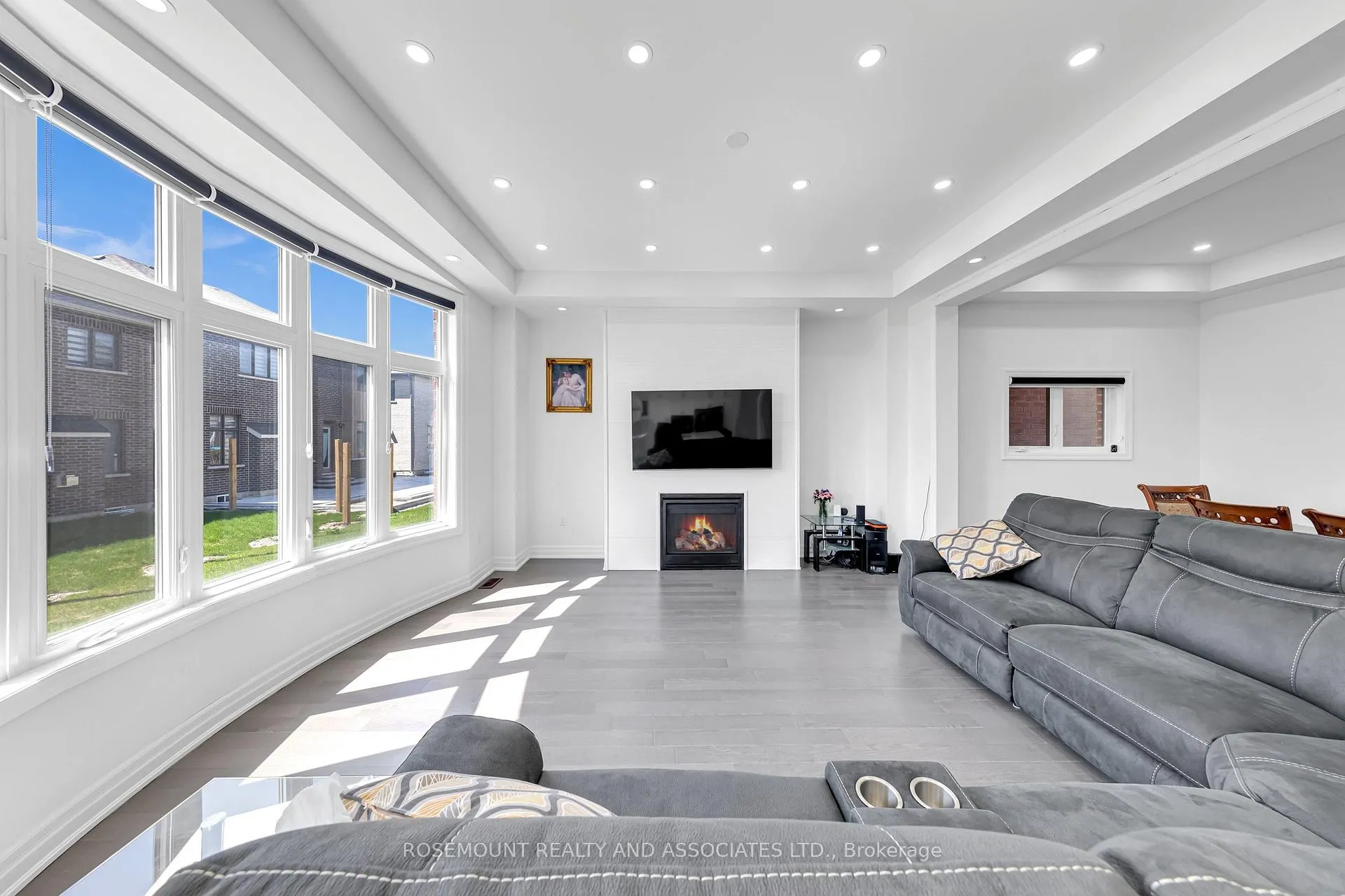 Photo 19 of 1423 Swallowtail Lane, Pickering, Rural Pickering — HOMEH