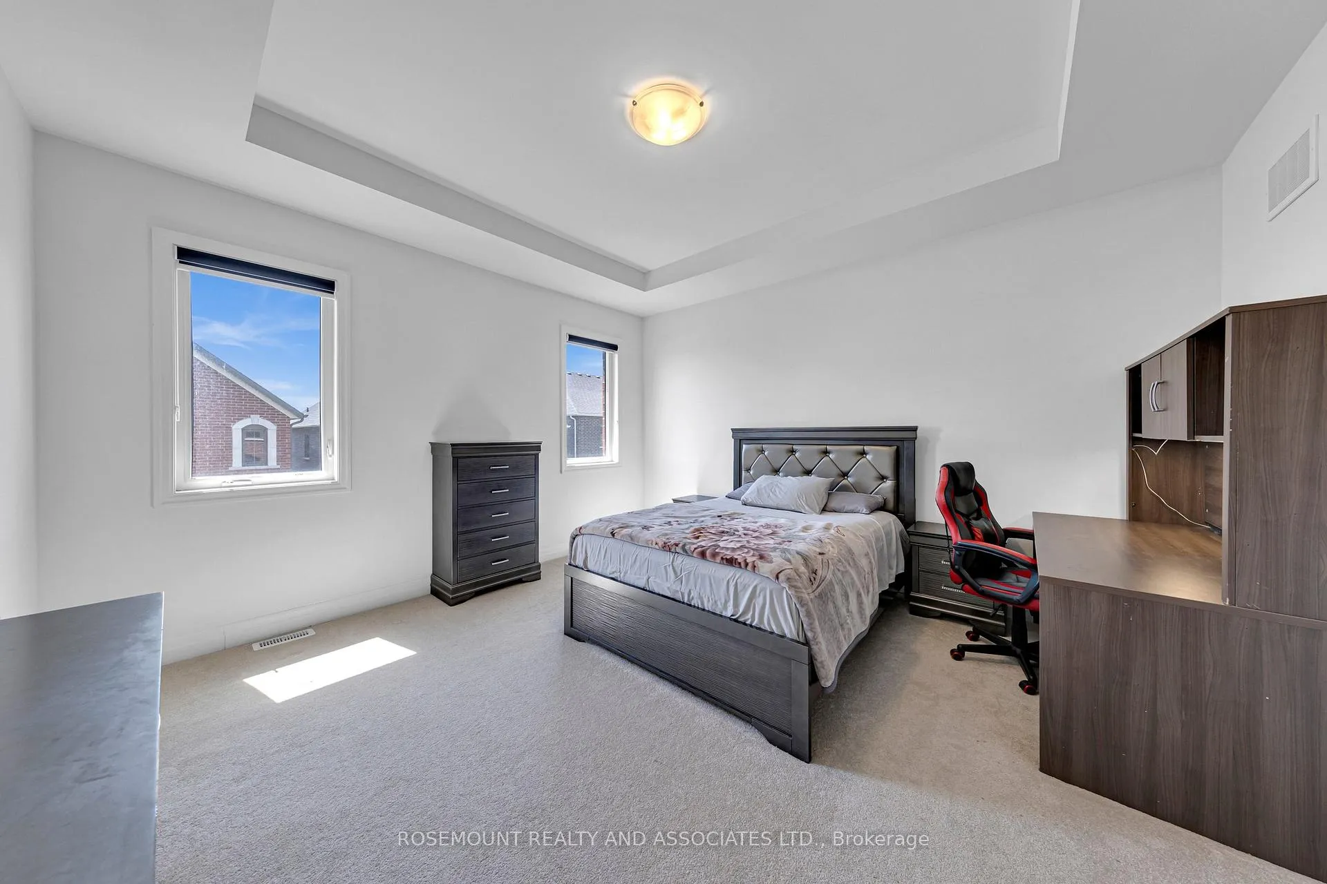 Photo 33 of 1423 Swallowtail Lane, Pickering, Rural Pickering — HOMEH