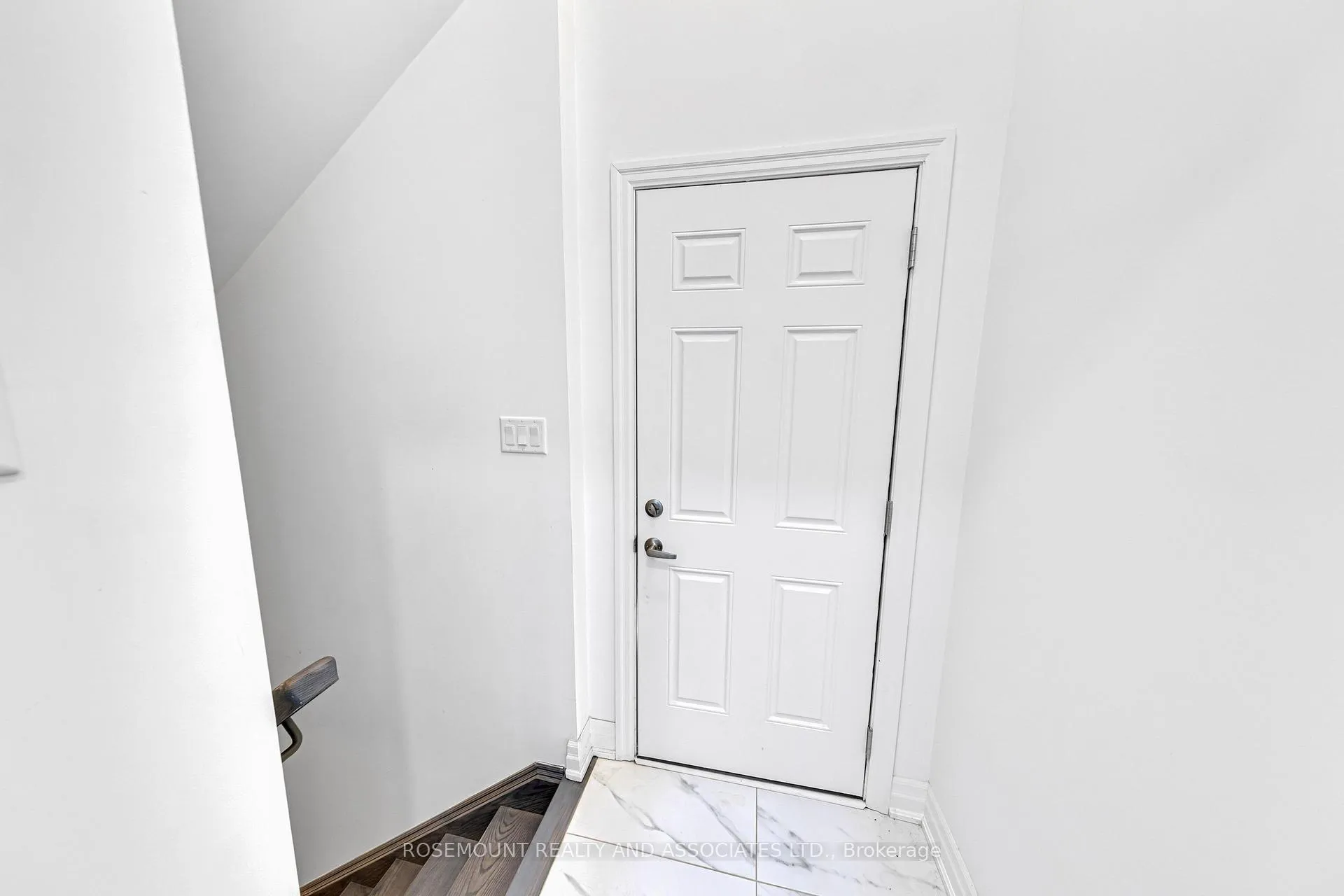 Photo 44 of 1423 Swallowtail Lane, Pickering, Rural Pickering — HOMEH