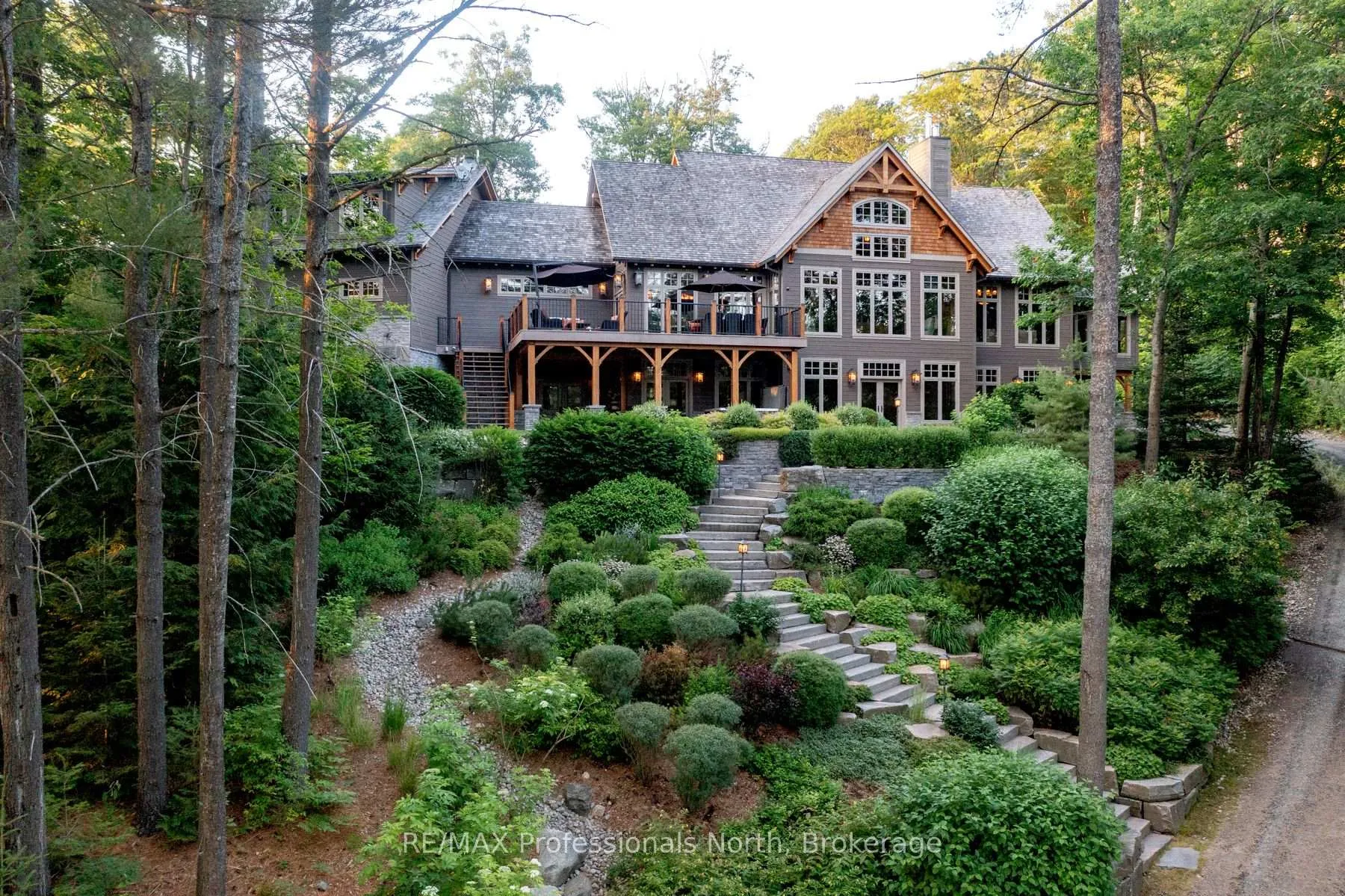 Front of 1600 Misty Knoll Trail