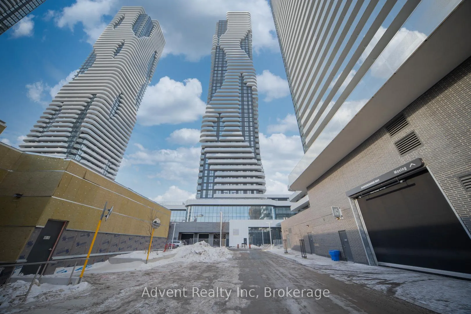 Photo 35 of Unit 5512, 8 Interchange Way, Vaughan, Vaughan Corporate Centre — HOMEH