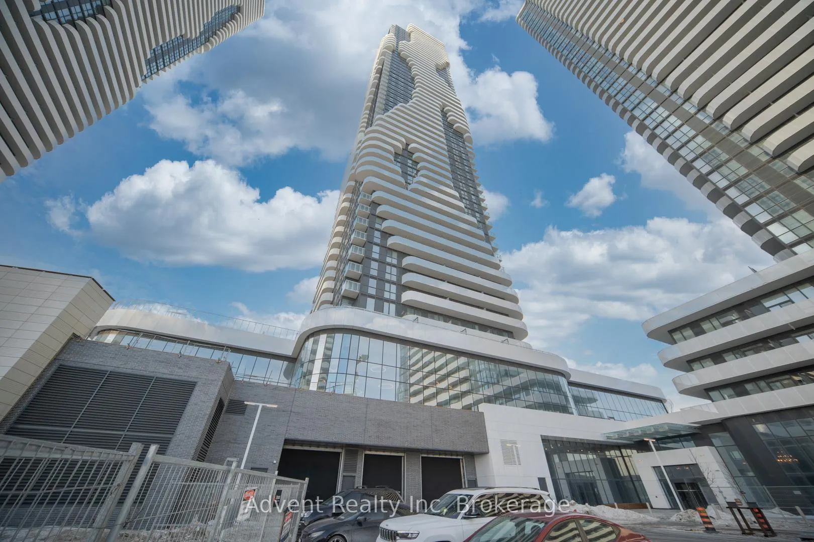Photo 37 of Unit 5512, 8 Interchange Way, Vaughan, Vaughan Corporate Centre — HOMEH