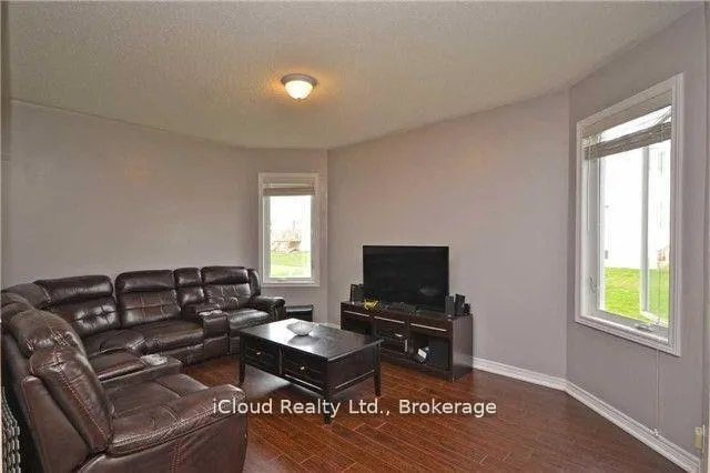 Photo 11 of 668 Armstrong Road, Shelburne — HOMEH