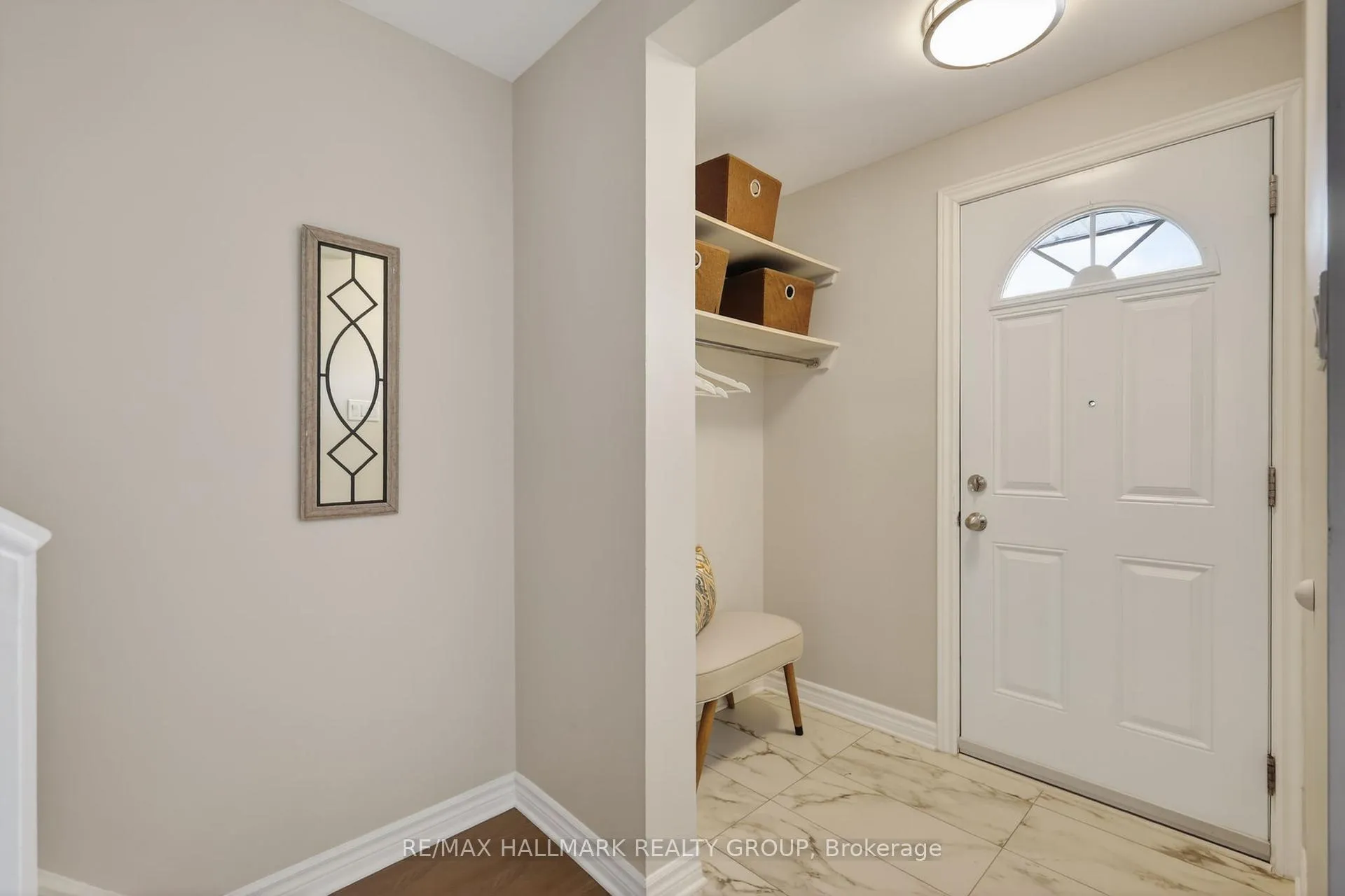 Photo 3 of 1458 Lassiter Terrace, Ottawa, Beaconwood — HOMEH