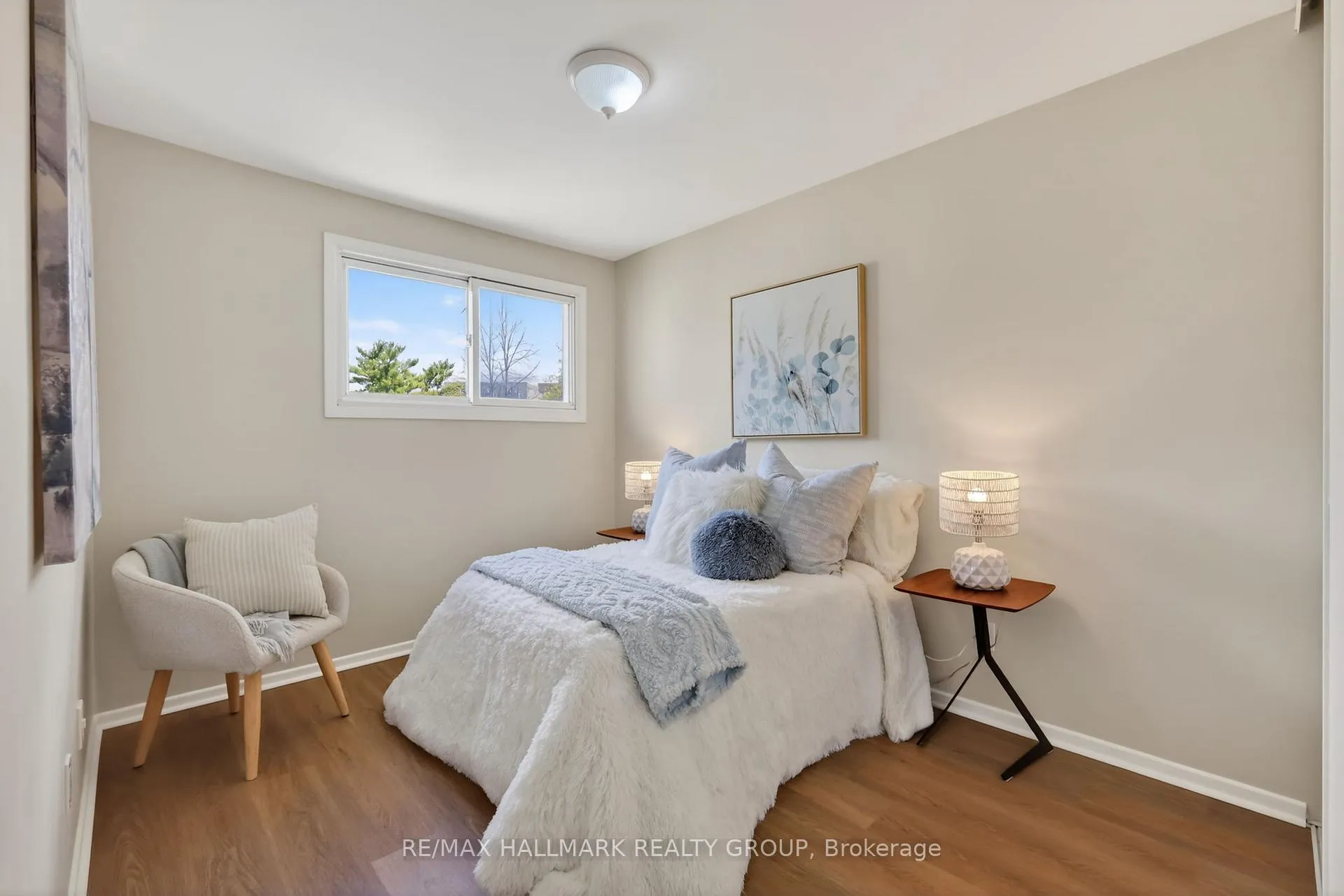 Photo 14 of 1458 Lassiter Terrace, Ottawa, Beaconwood — HOMEH