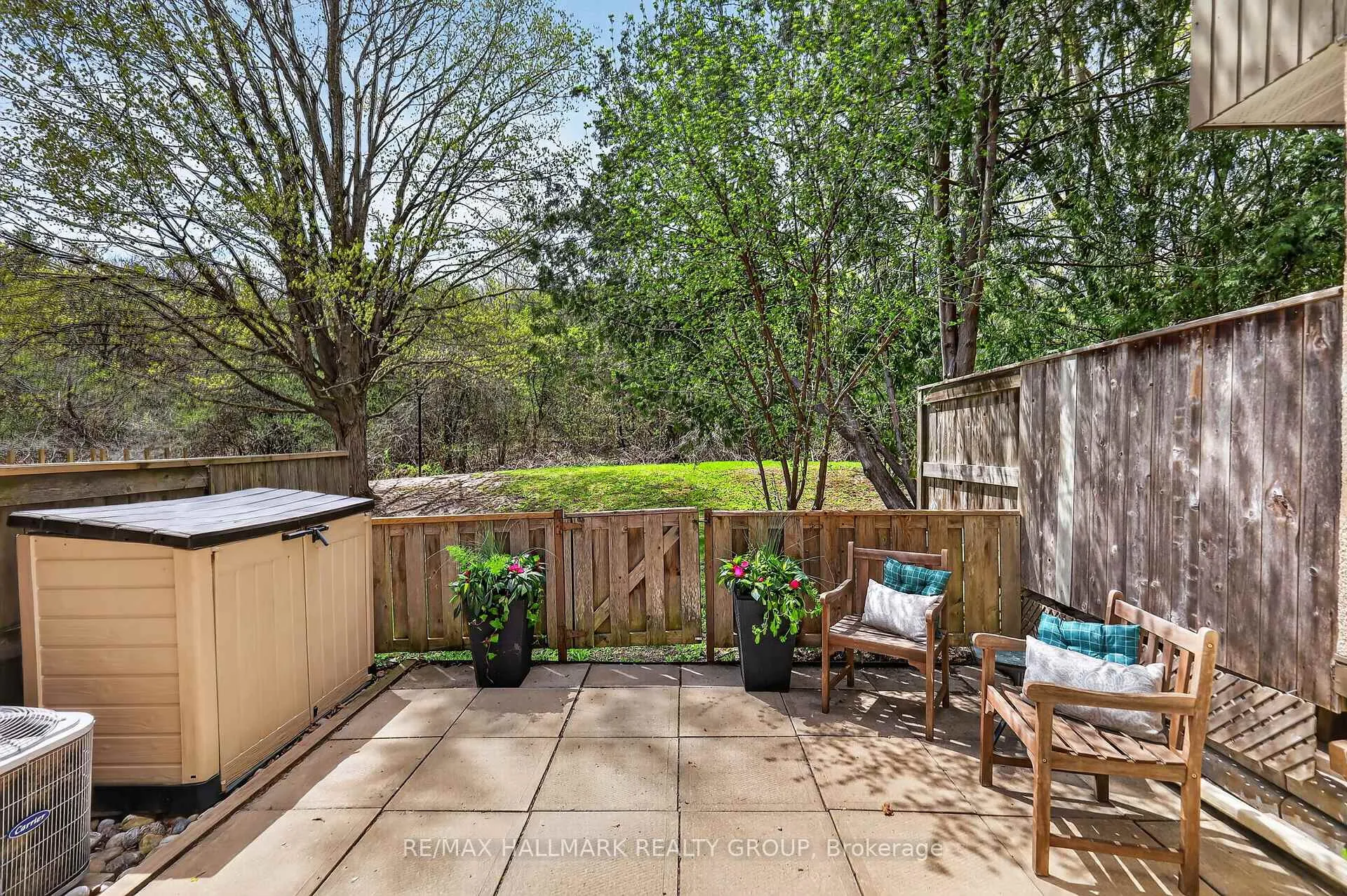 Photo 19 of 1458 Lassiter Terrace, Ottawa, Beaconwood — HOMEH