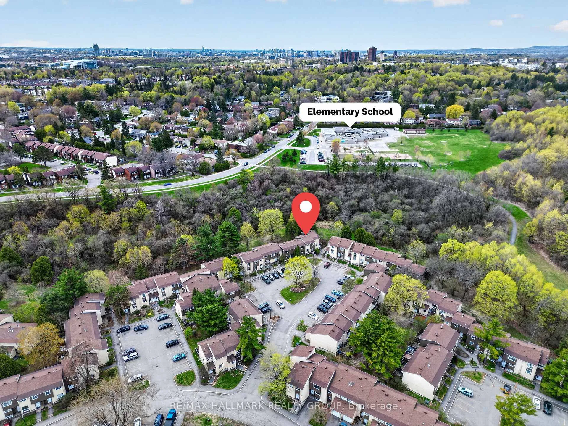 Photo 28 of 1458 Lassiter Terrace, Ottawa, Beaconwood — HOMEH