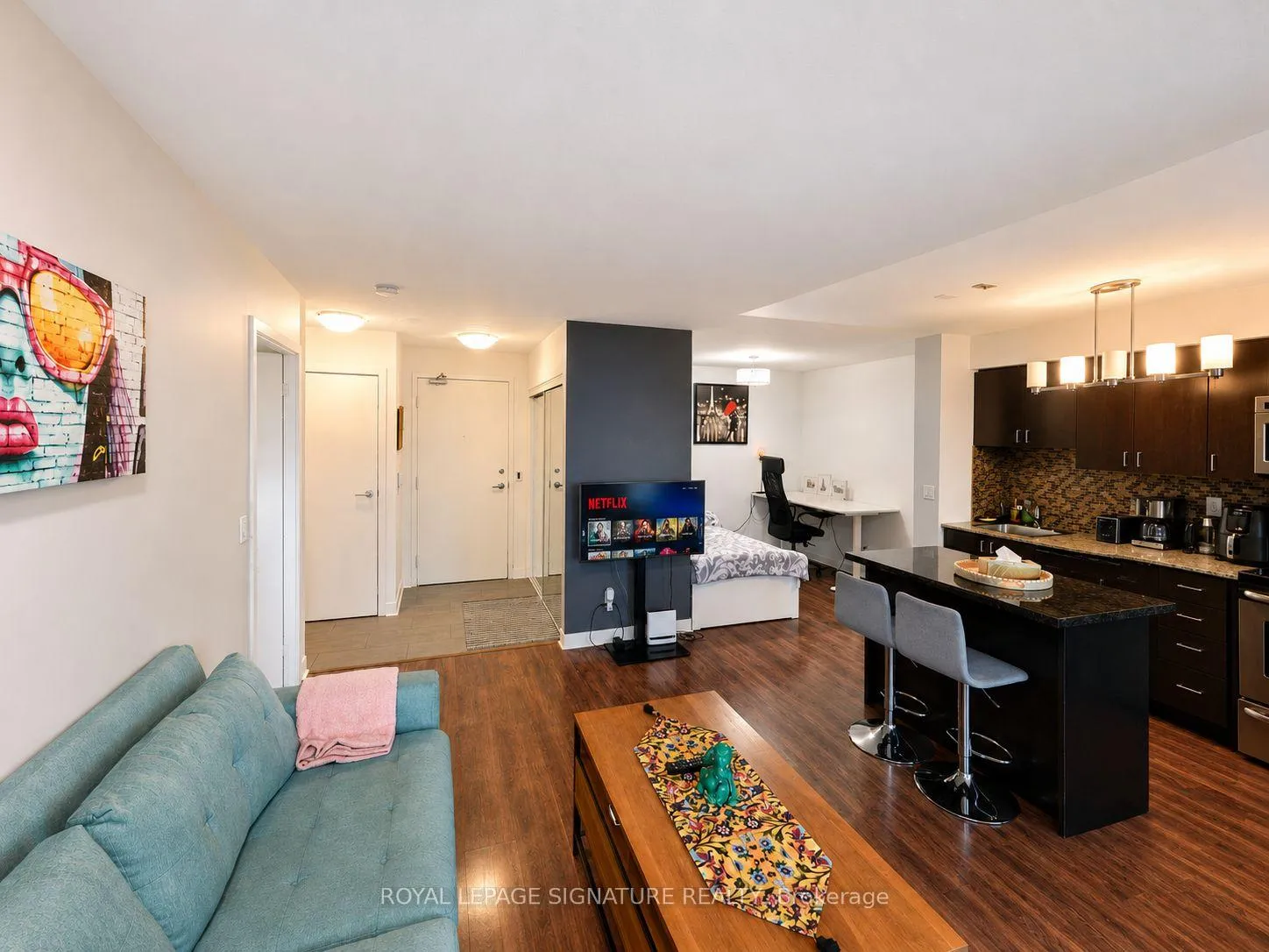 Photo 9 of Unit 1102, 155 Legion Road, Etobicoke, Mimico — HOMEH
