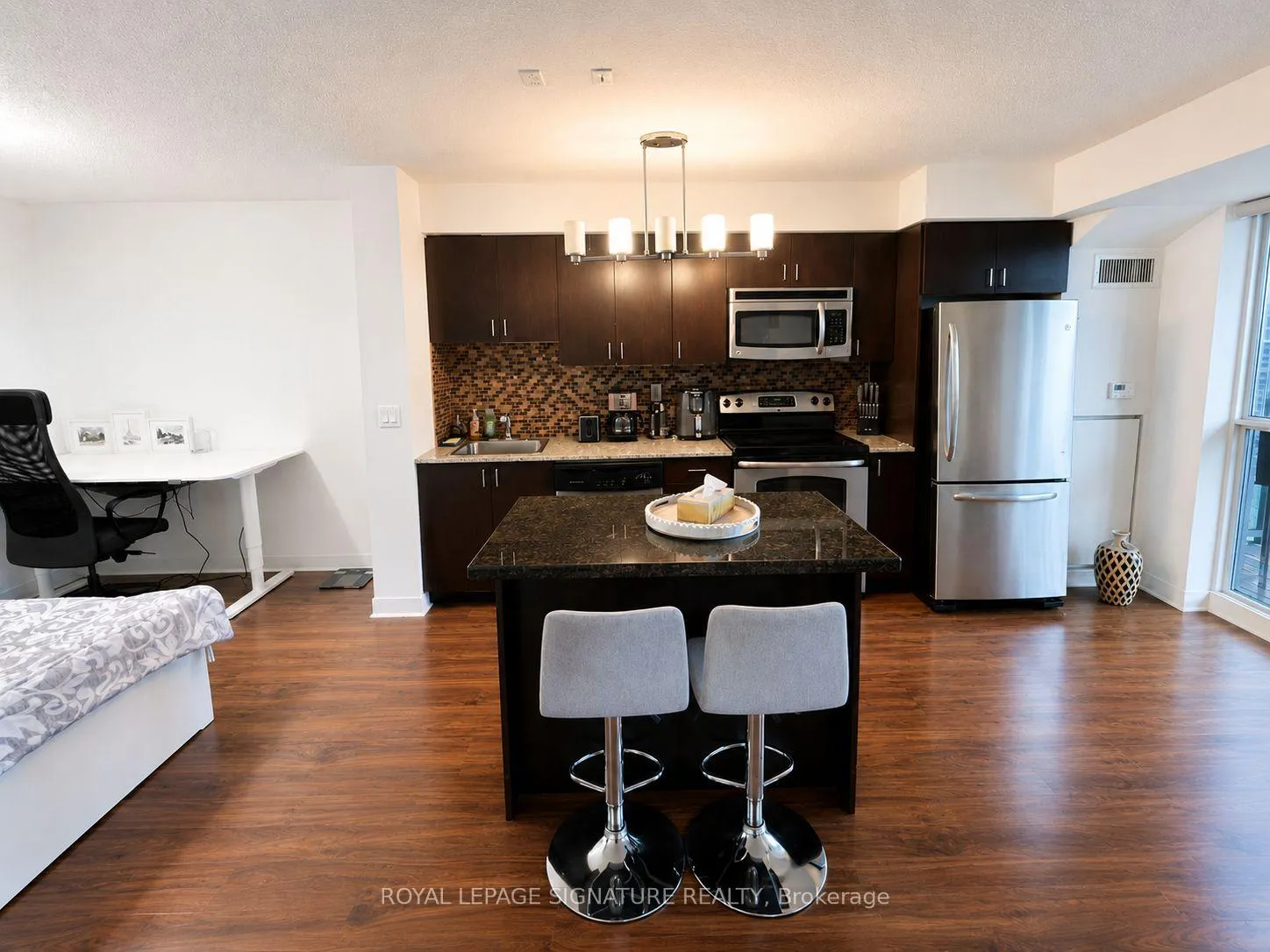 Photo 13 of Unit 1102, 155 Legion Road, Etobicoke, Mimico — HOMEH