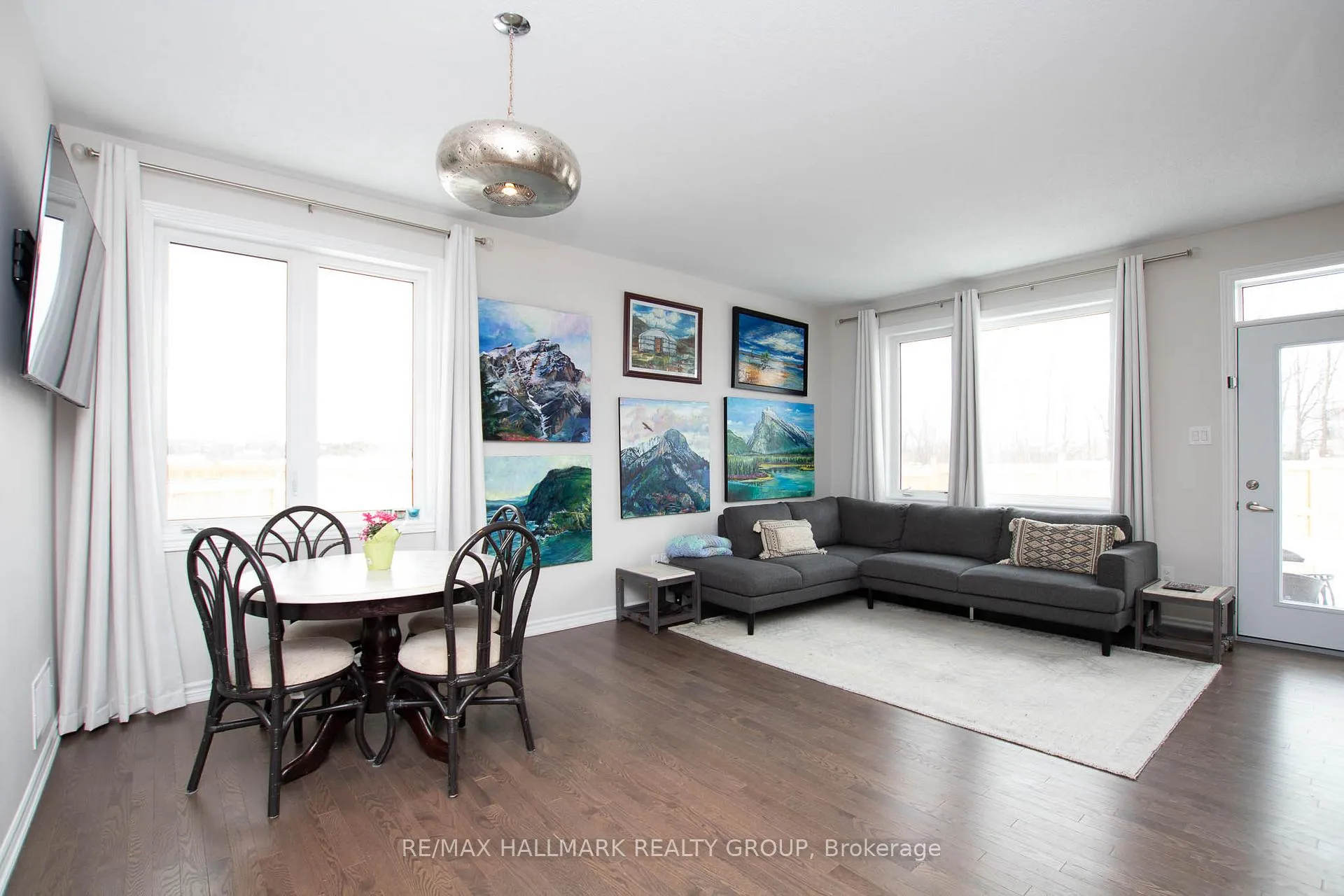 Photo 3 of 625 Crevier Walk, Ottawa, Chapel Hill South - Orleans Village — HOMEH