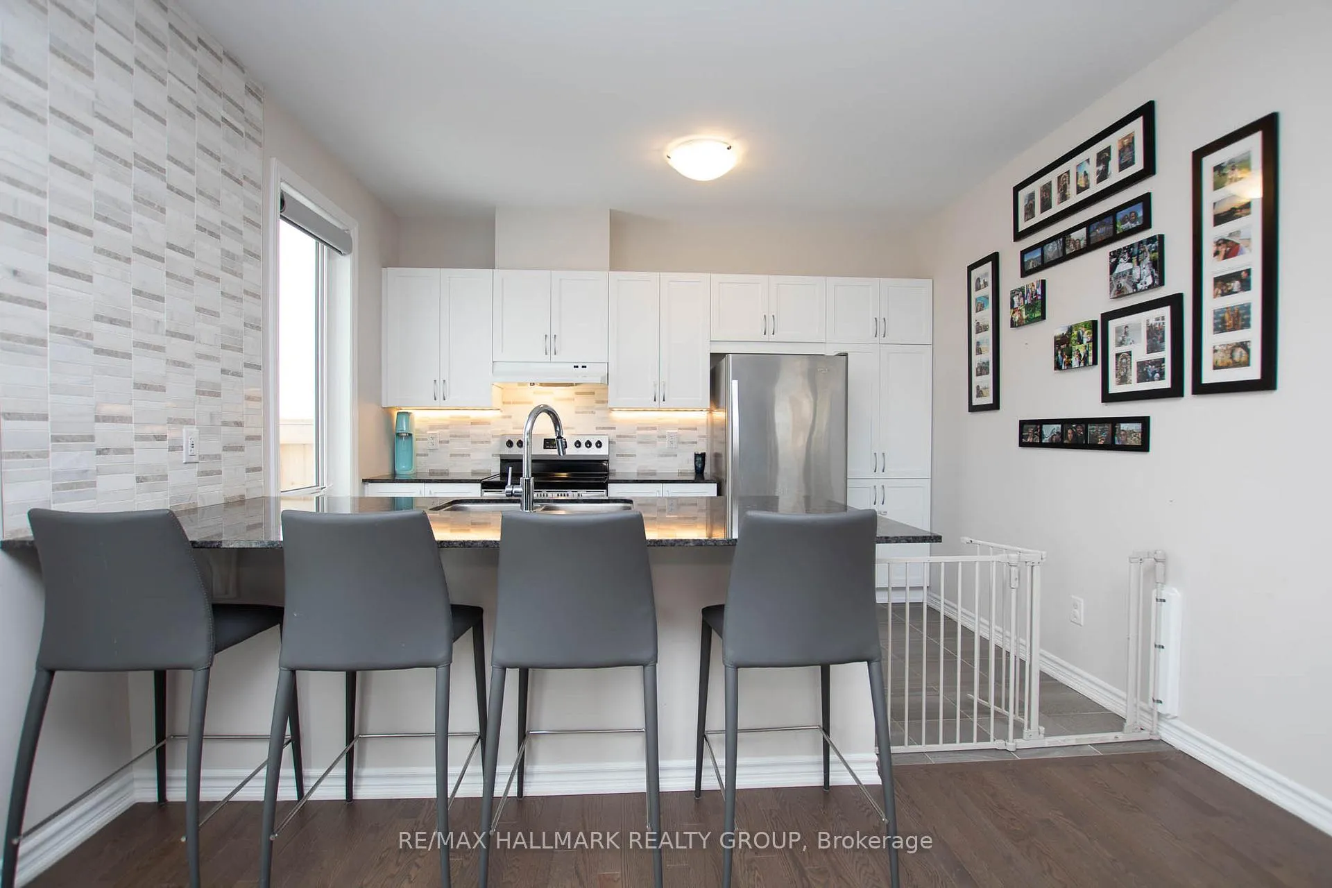 Photo 8 of 625 Crevier Walk, Ottawa, Chapel Hill South - Orleans Village — HOMEH