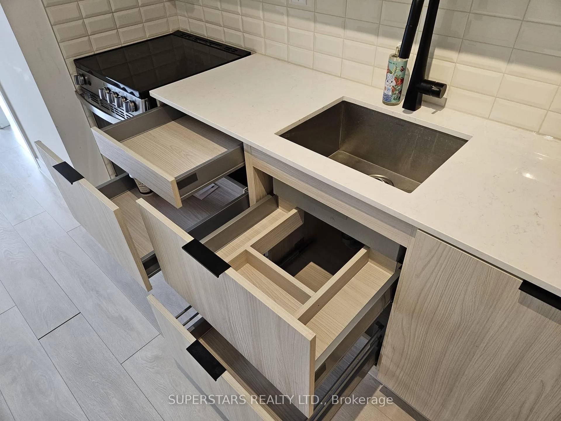 Photo 11 of Unit N566, 35 Rolling Mills Road, Toronto, Waterfront Communities — HOMEH