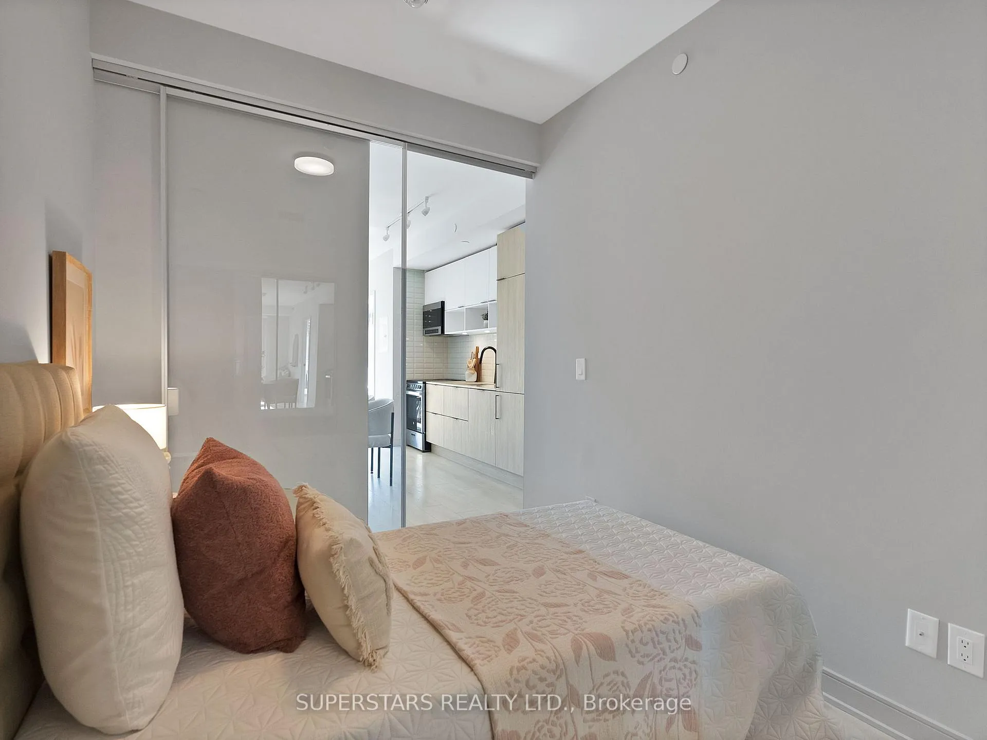 Photo 18 of Unit N566, 35 Rolling Mills Road, Toronto, Waterfront Communities — HOMEH