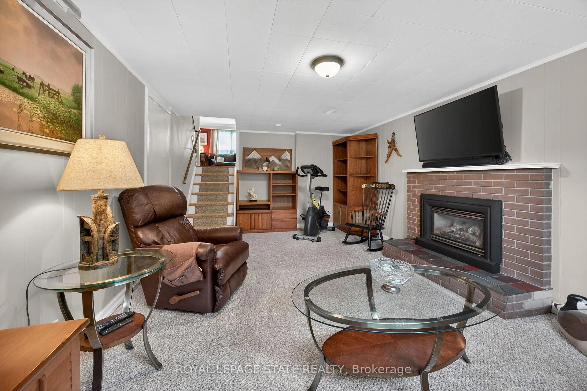 Photo 34 of 582 Woodview Road, Burlington, Roseland — HOMEH