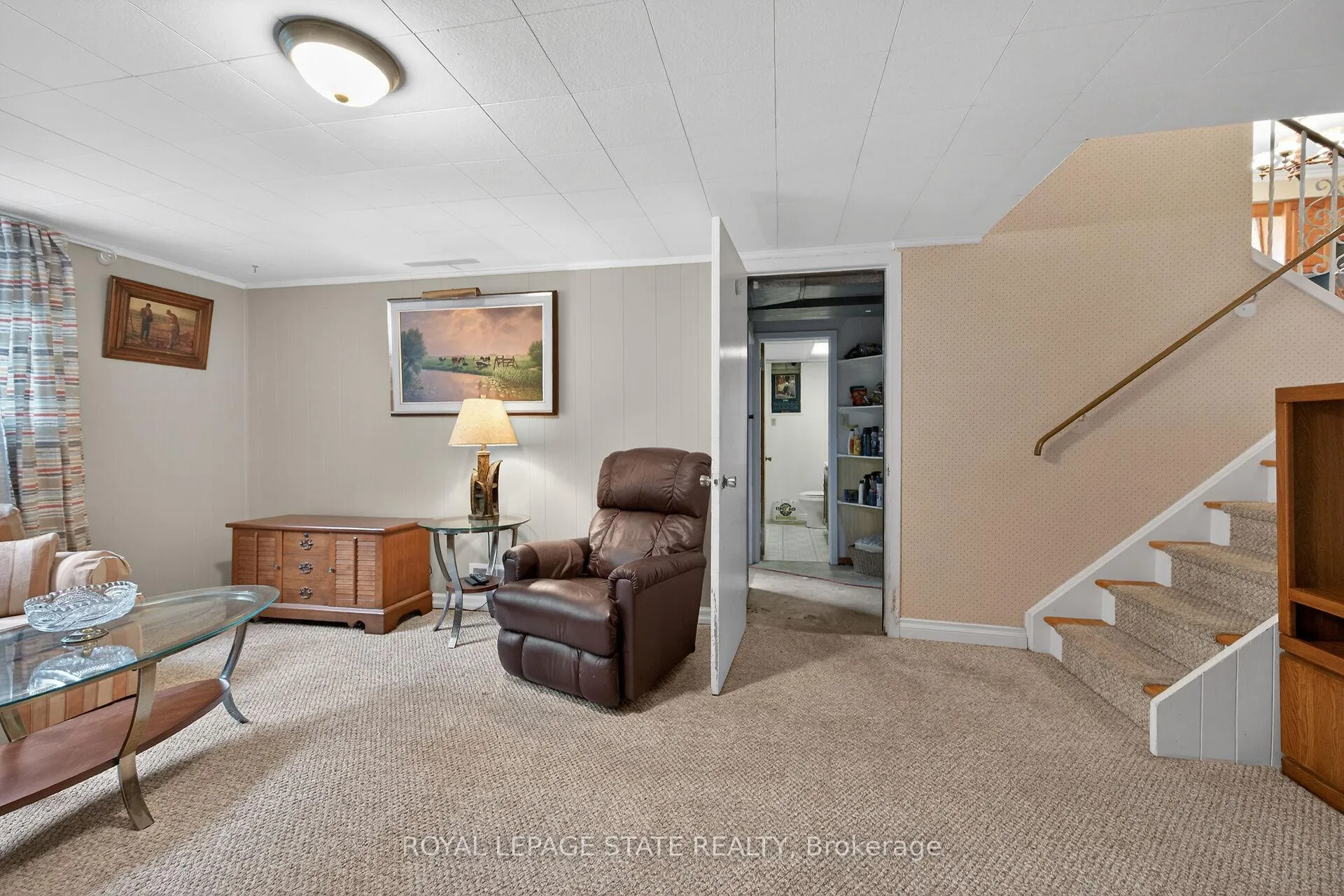 Photo 35 of 582 Woodview Road, Burlington, Roseland — HOMEH