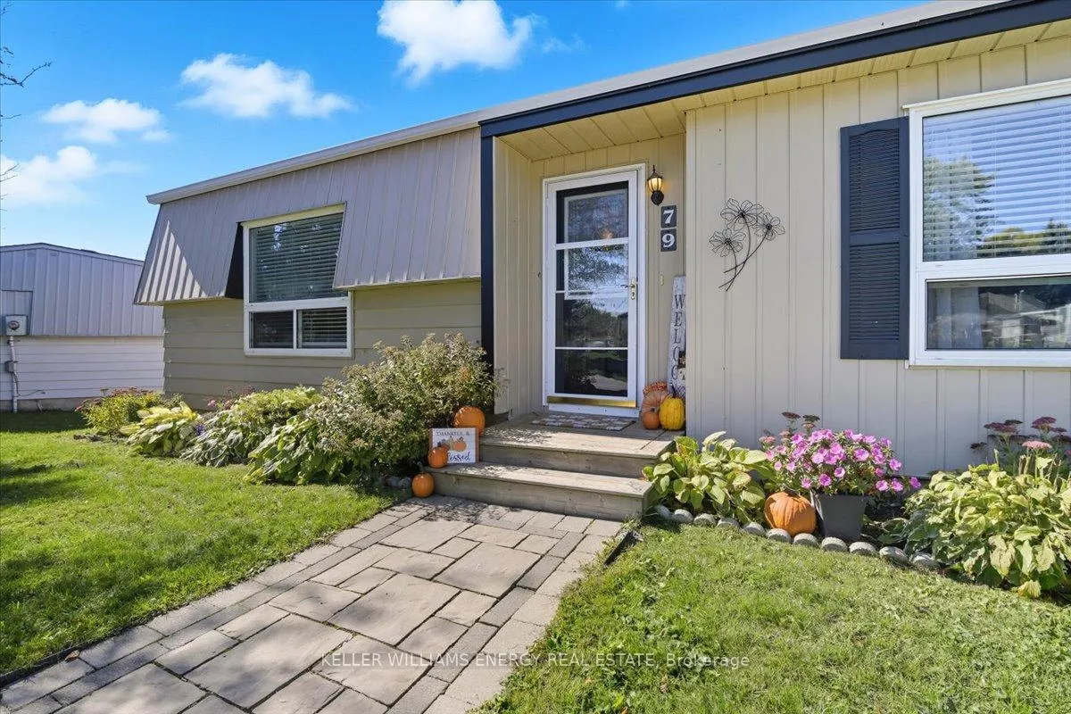 Photo 2 of 79 Fairway Drive, Clarington, Newcastle — HOMEH