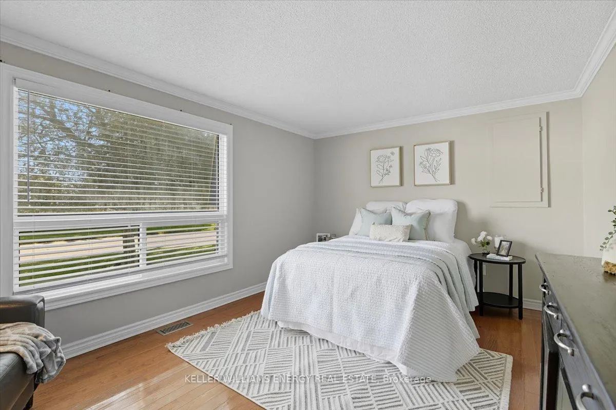 Photo 19 of 79 Fairway Drive, Clarington, Newcastle — HOMEH