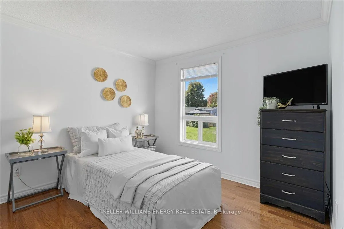Photo 22 of 79 Fairway Drive, Clarington, Newcastle — HOMEH