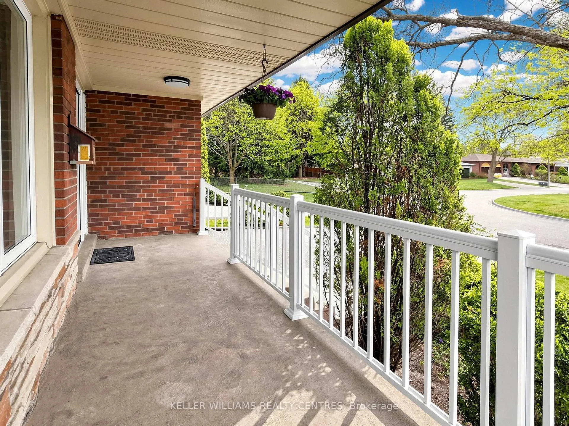 Photo 10 of 22 Coral Harbour Crescent, Markham, Bayview Fairway-Bayview Country Club Estates — HOMEH