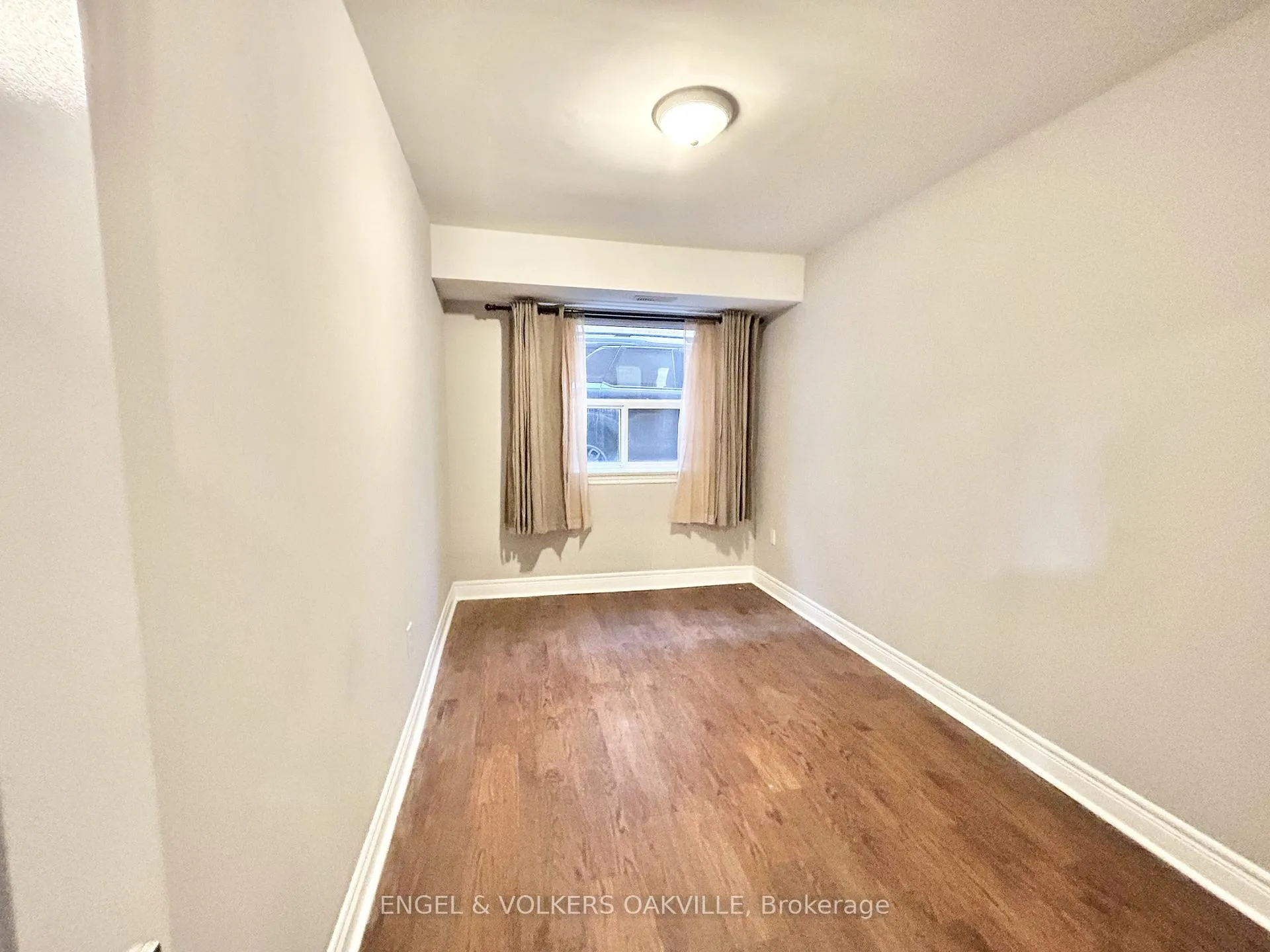 Photo 7 of Unit 108, 9 Thirty Third Street, Etobicoke, Long Branch — HOMEH