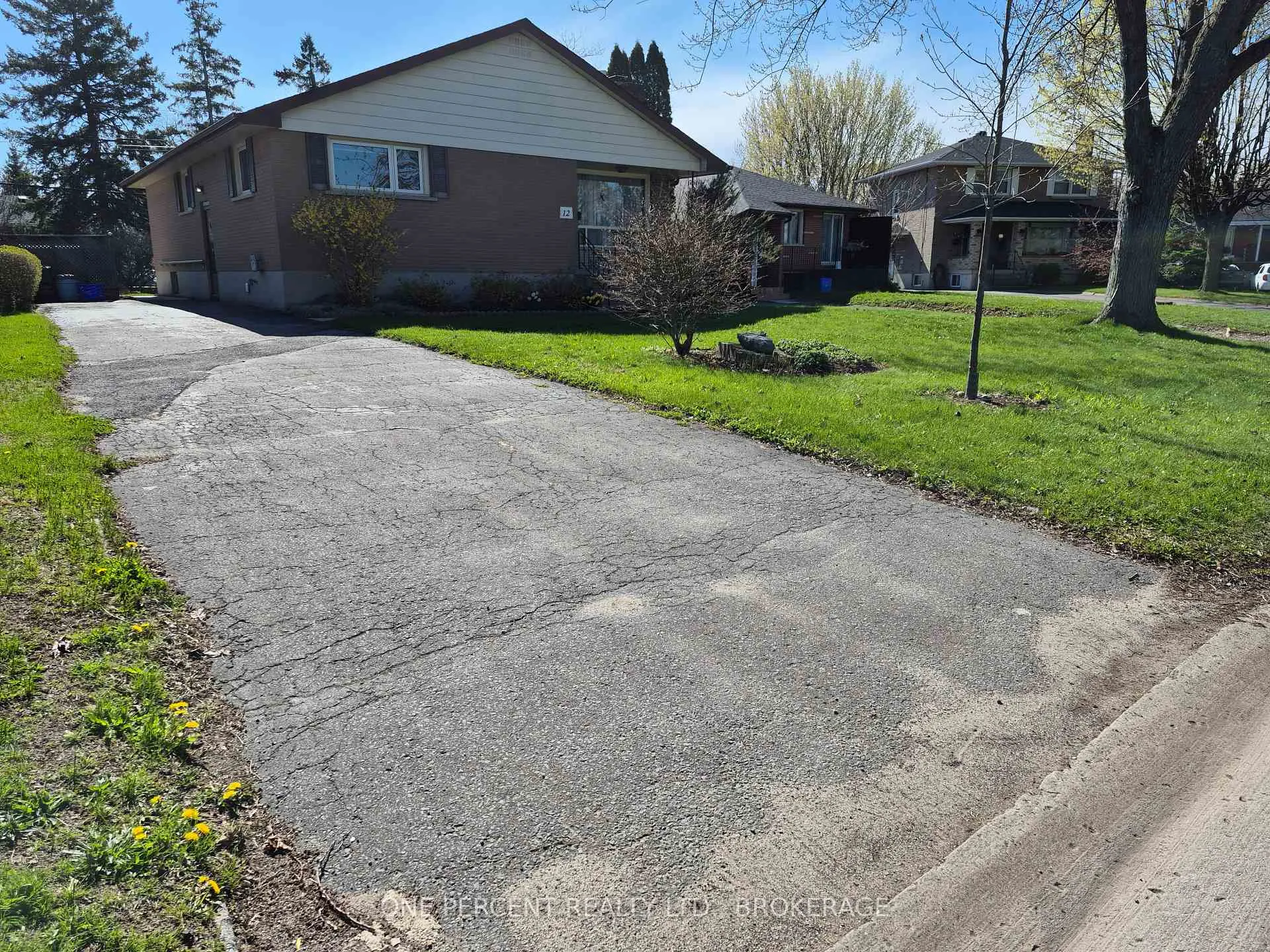 Photo 2 of 12 Campbell Crescent, Kingston, Central City West — HOMEH