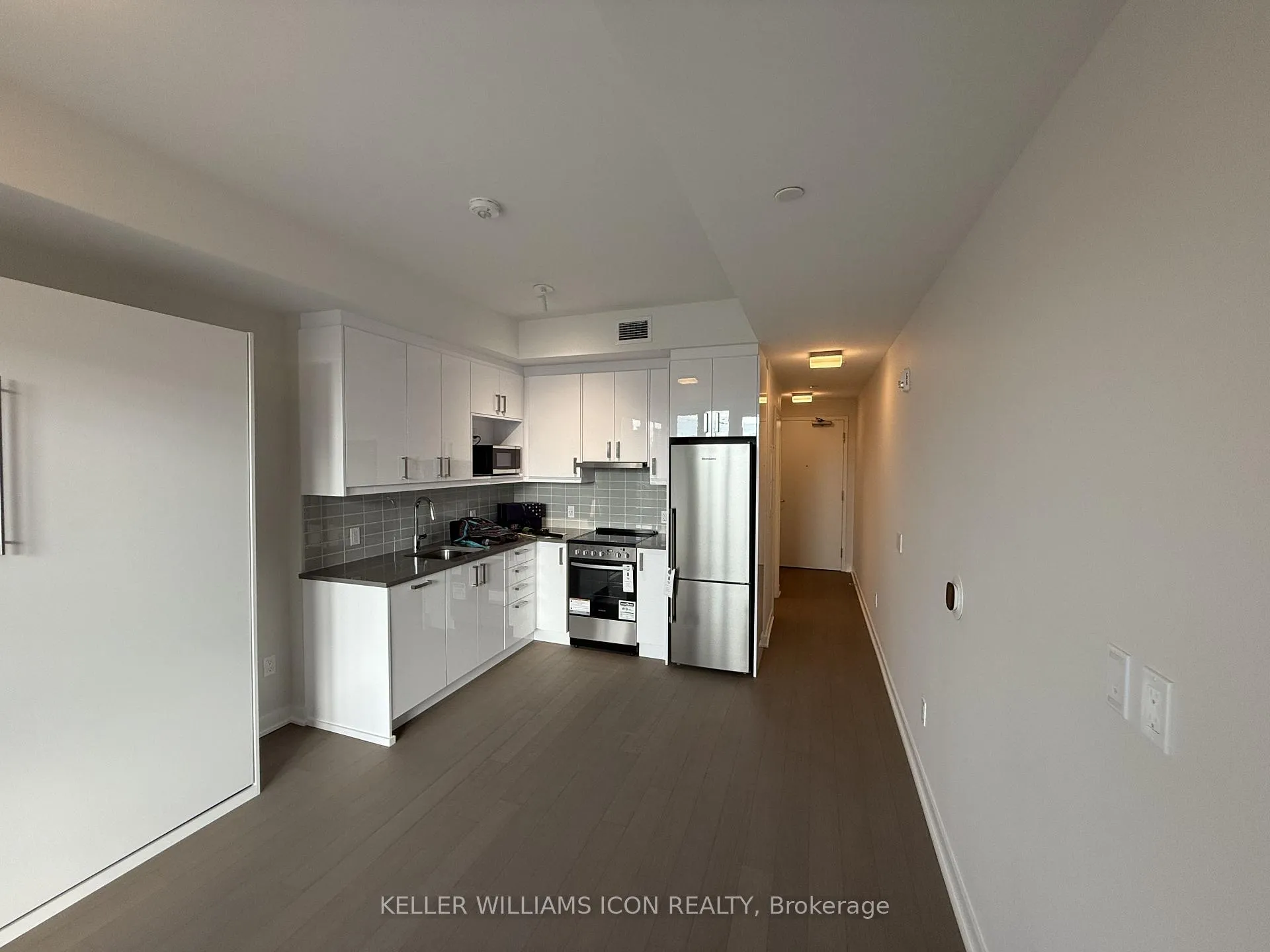 Photo 5 of Unit 203, 360 Deschatelets Avenue, Ottawa, Ottawa East — HOMEH