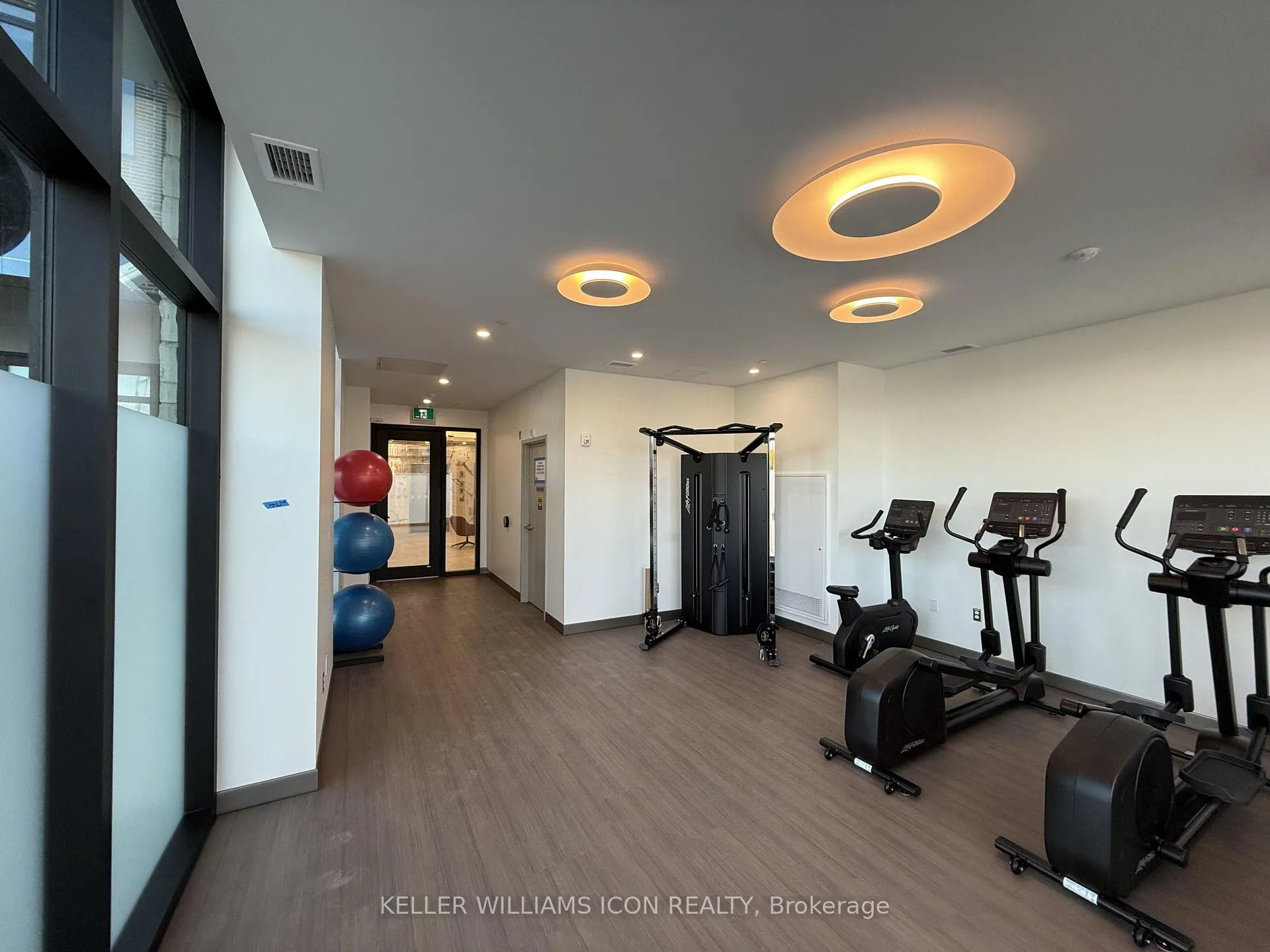 Photo 9 of Unit 203, 360 Deschatelets Avenue, Ottawa, Ottawa East — HOMEH