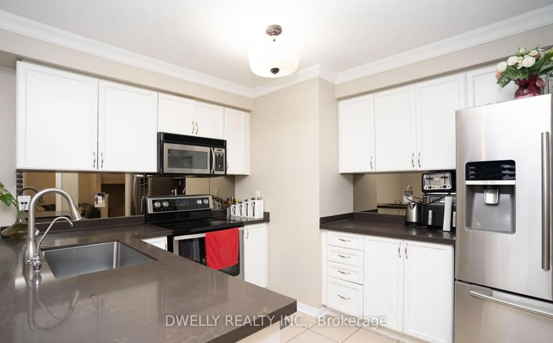 Photo 9 of 29 Trudelle Crescent, Brampton, Fletcher's Meadow — HOMEH