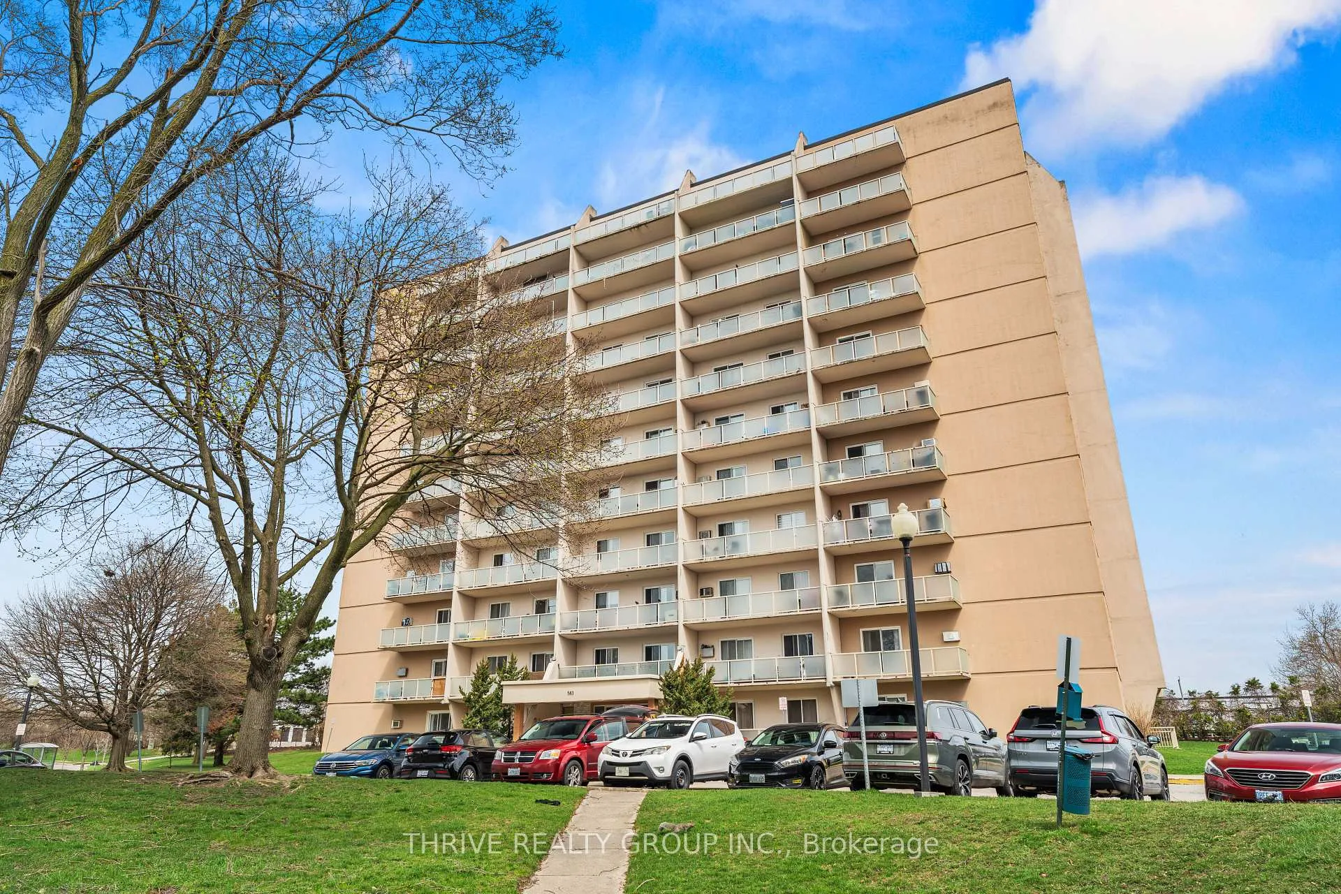 Front of Unit 708, 583 Mornington Avenue