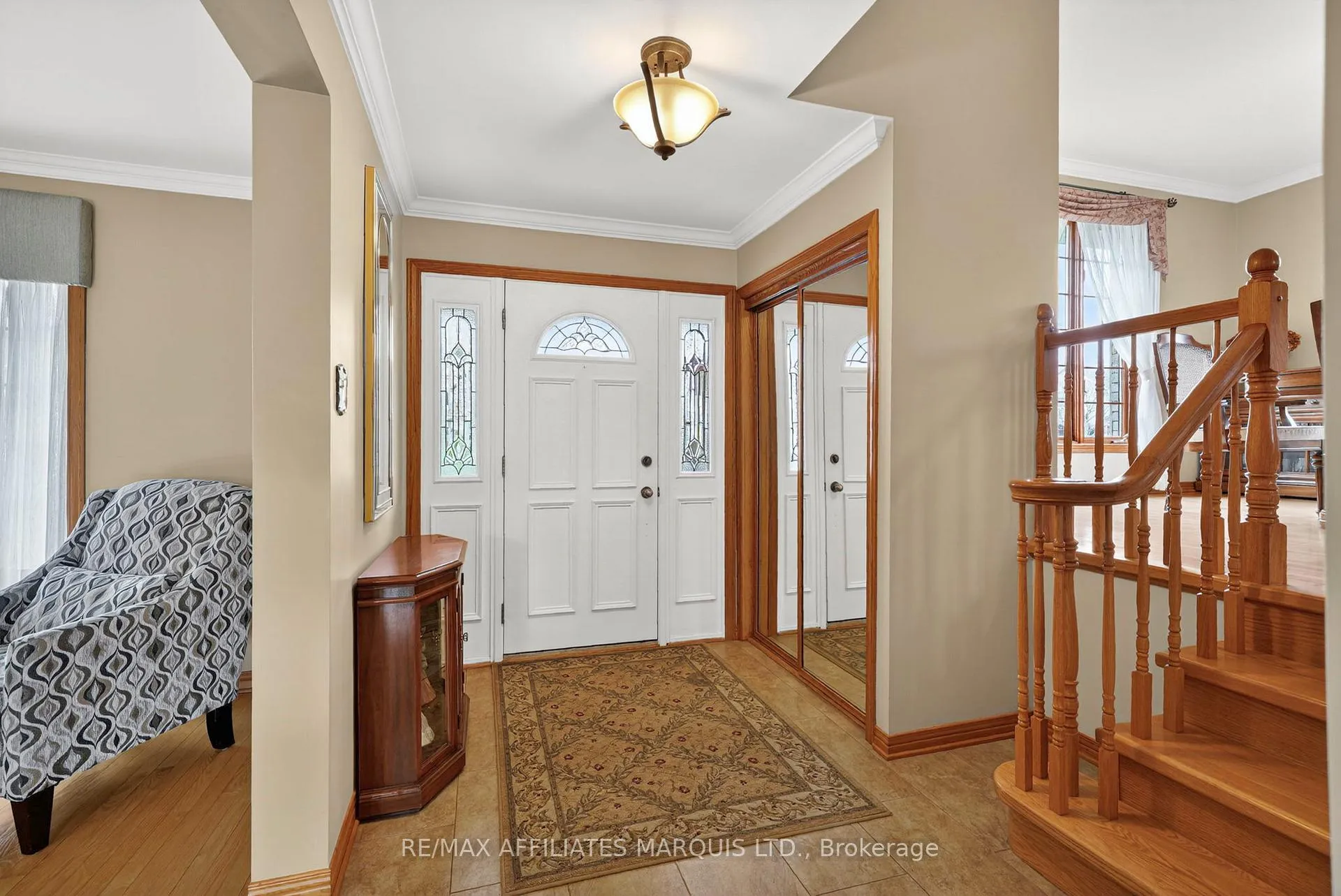 Photo 5 of 1130 Kennedy Drive, Cornwall — HOMEH