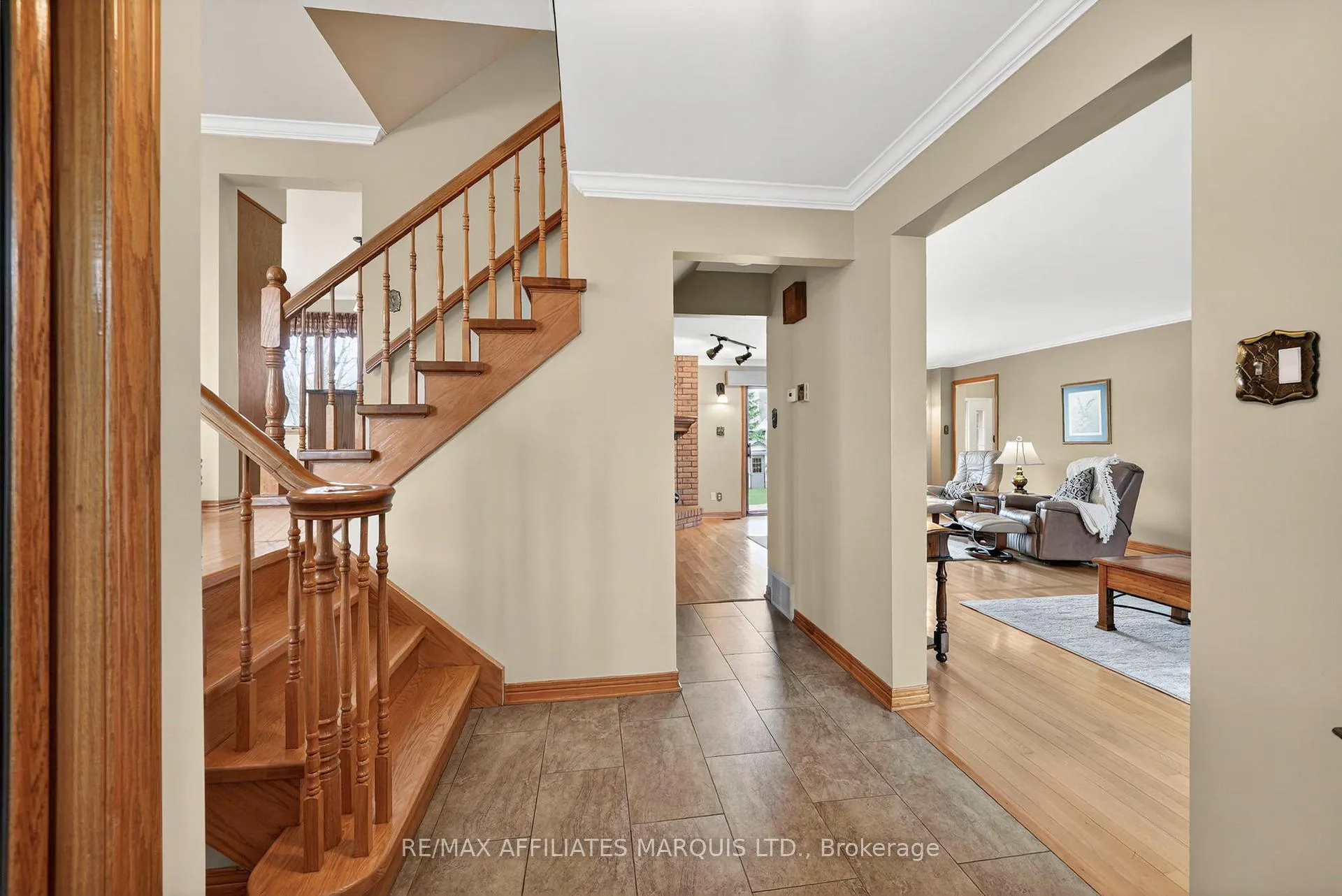 Photo 6 of 1130 Kennedy Drive, Cornwall — HOMEH