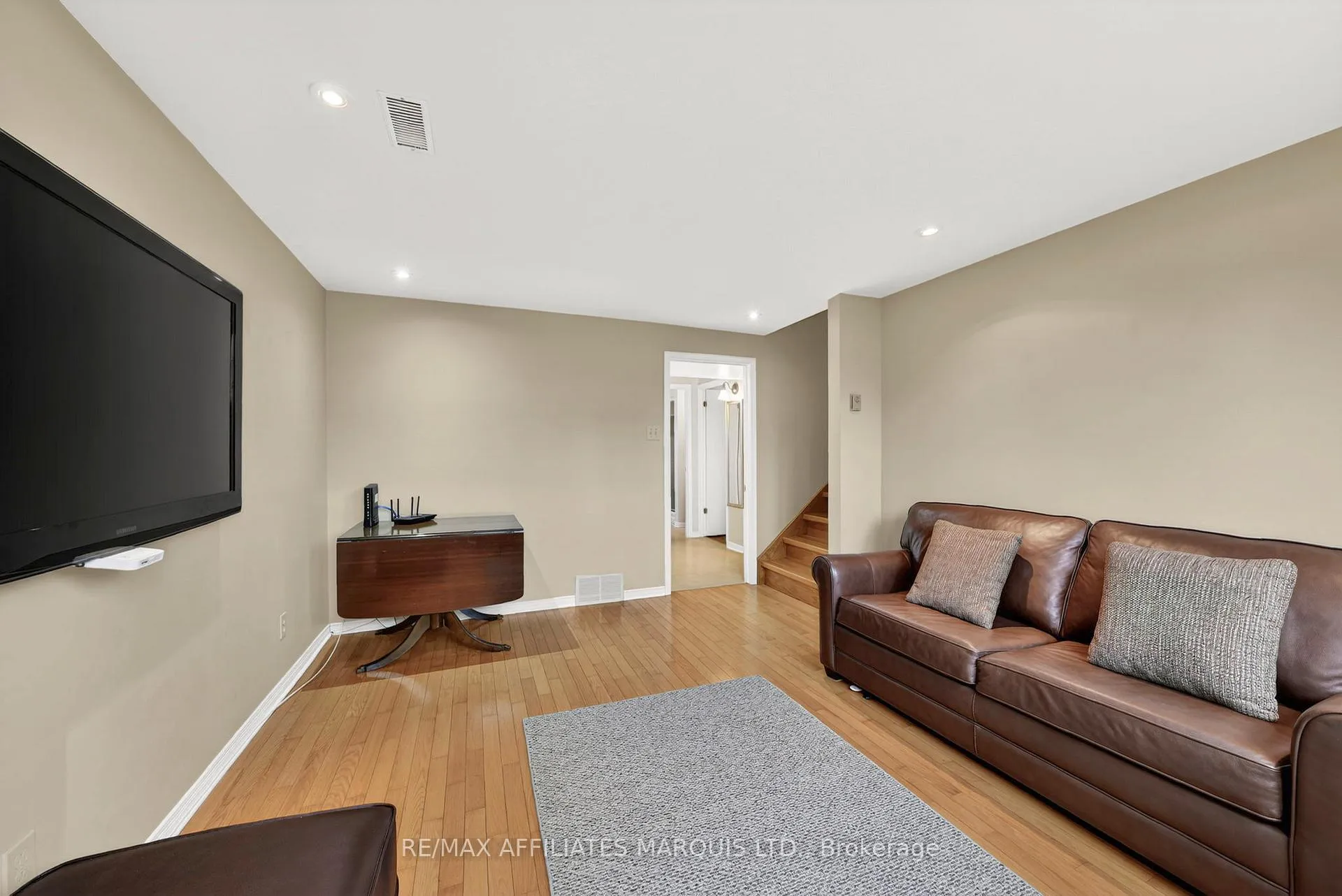 Photo 31 of 1130 Kennedy Drive, Cornwall — HOMEH