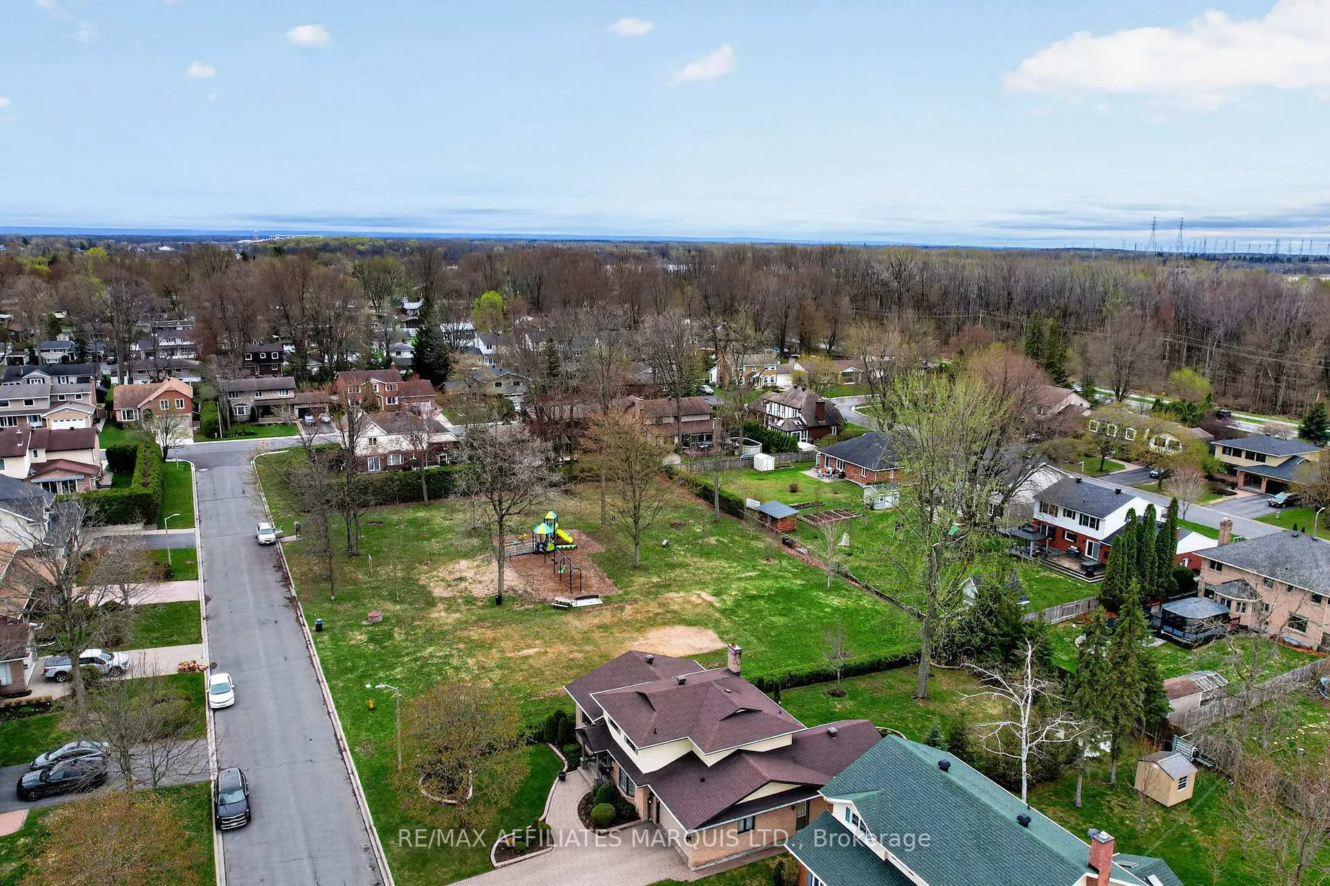 Photo 48 of 1130 Kennedy Drive, Cornwall — HOMEH