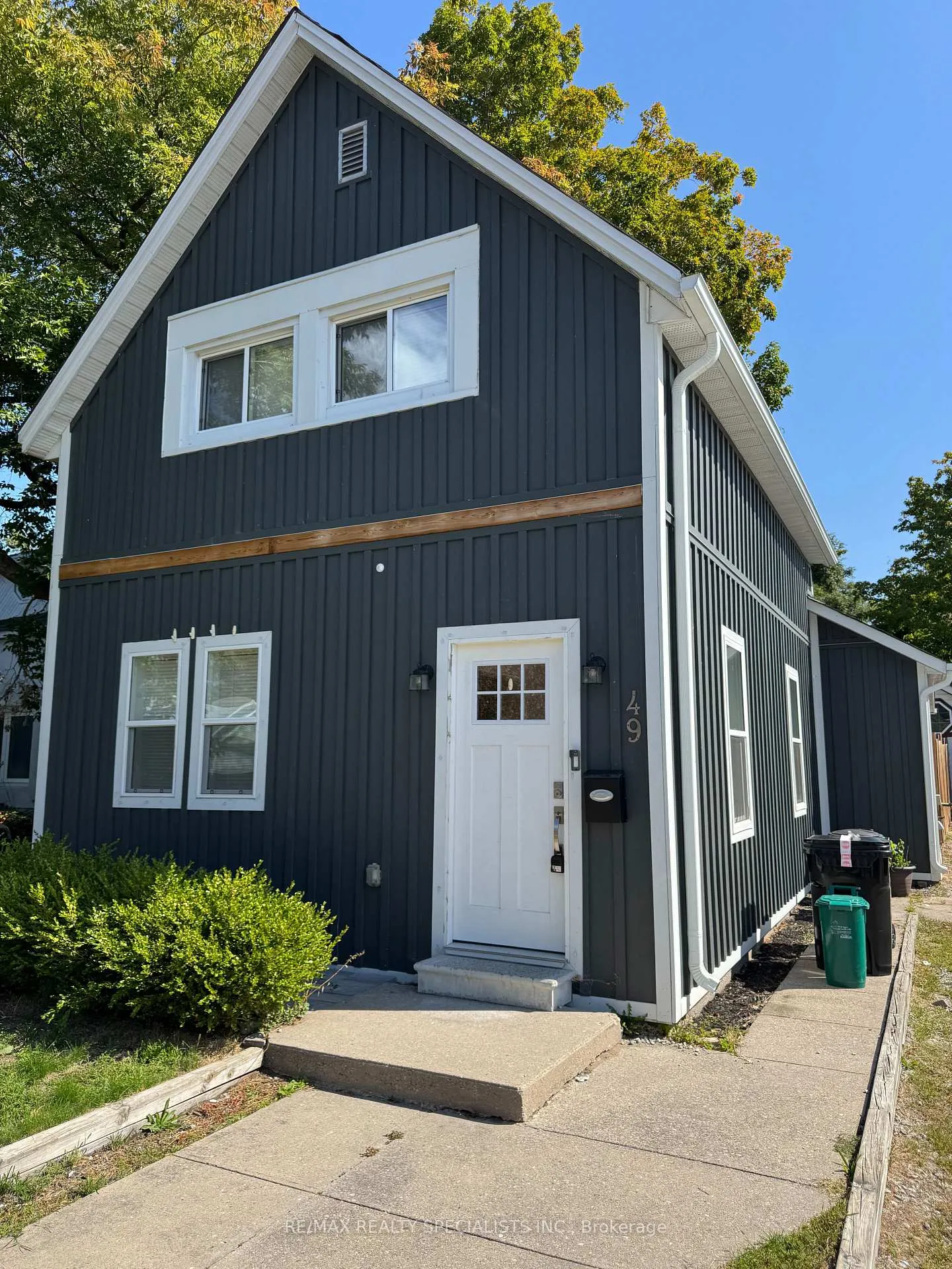 Photo 1 of 49 Sanford Street, Barrie, Sanford — HOMEH