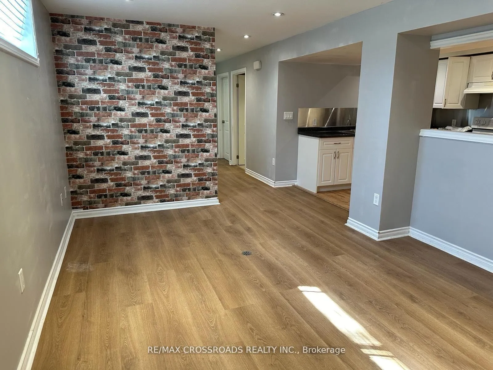 Photo 7 of Unit Bsmt, 89 Ottaway Avenue, Barrie, City Centre — HOMEH